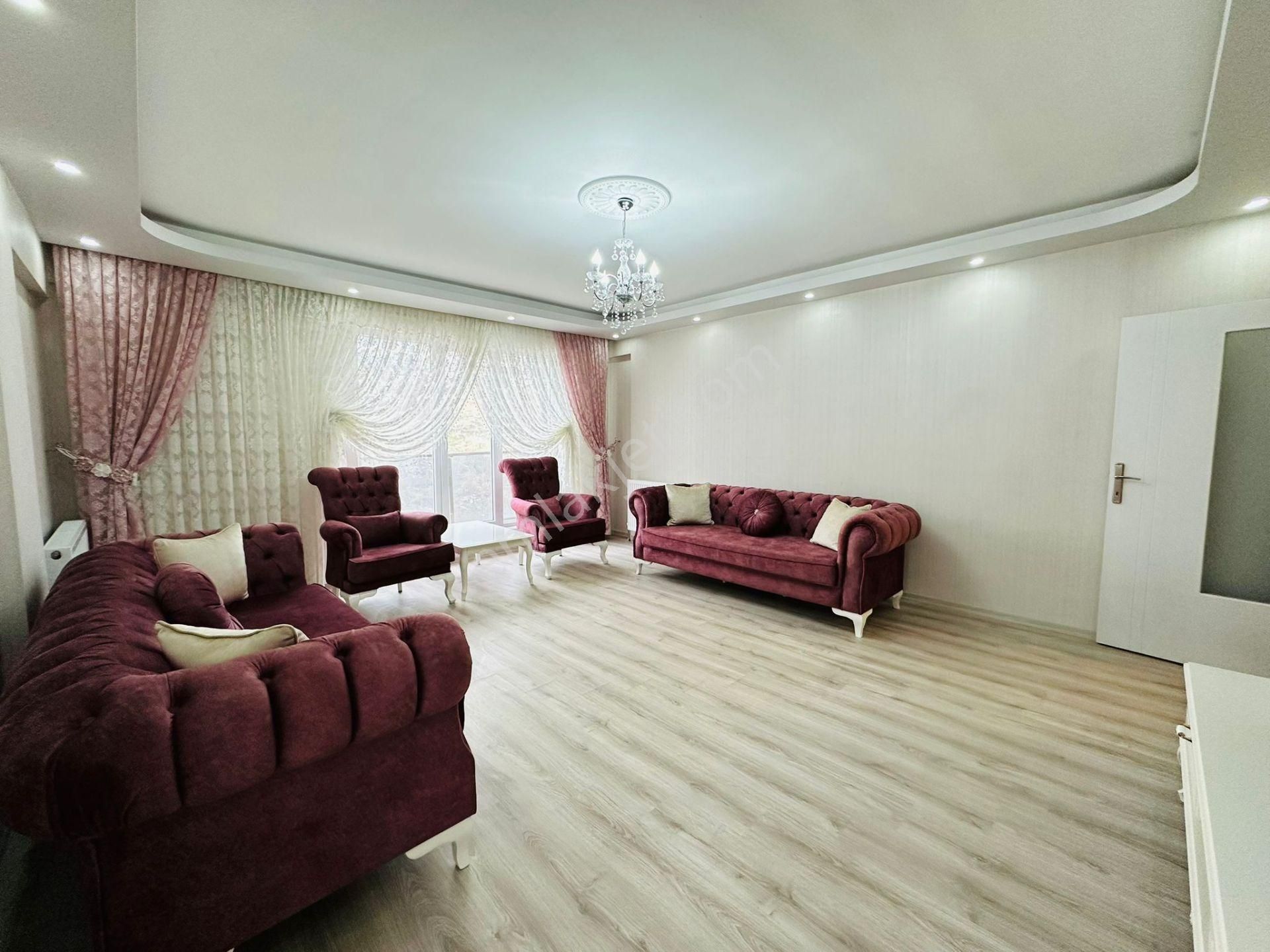 Beşikkaya'da Full+full Yapılı Asansörlü 3+1 Katta Satılık Daire - Görsel 2