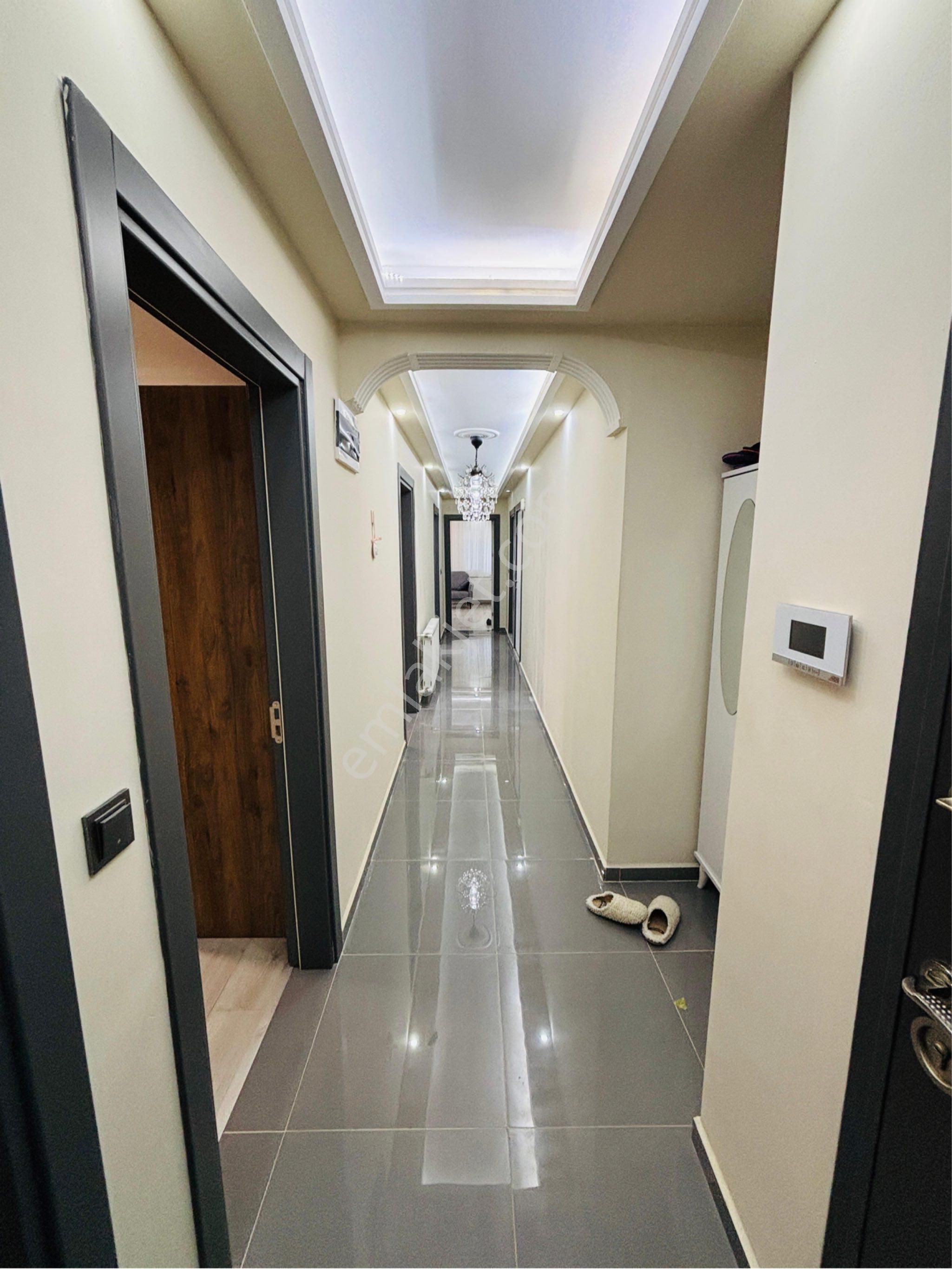 ❗️merkezde Satılık 3+1 Ayrı Mutfak Asansörlü Eşyalı Daire Ara Kat❗️ - Görsel 14