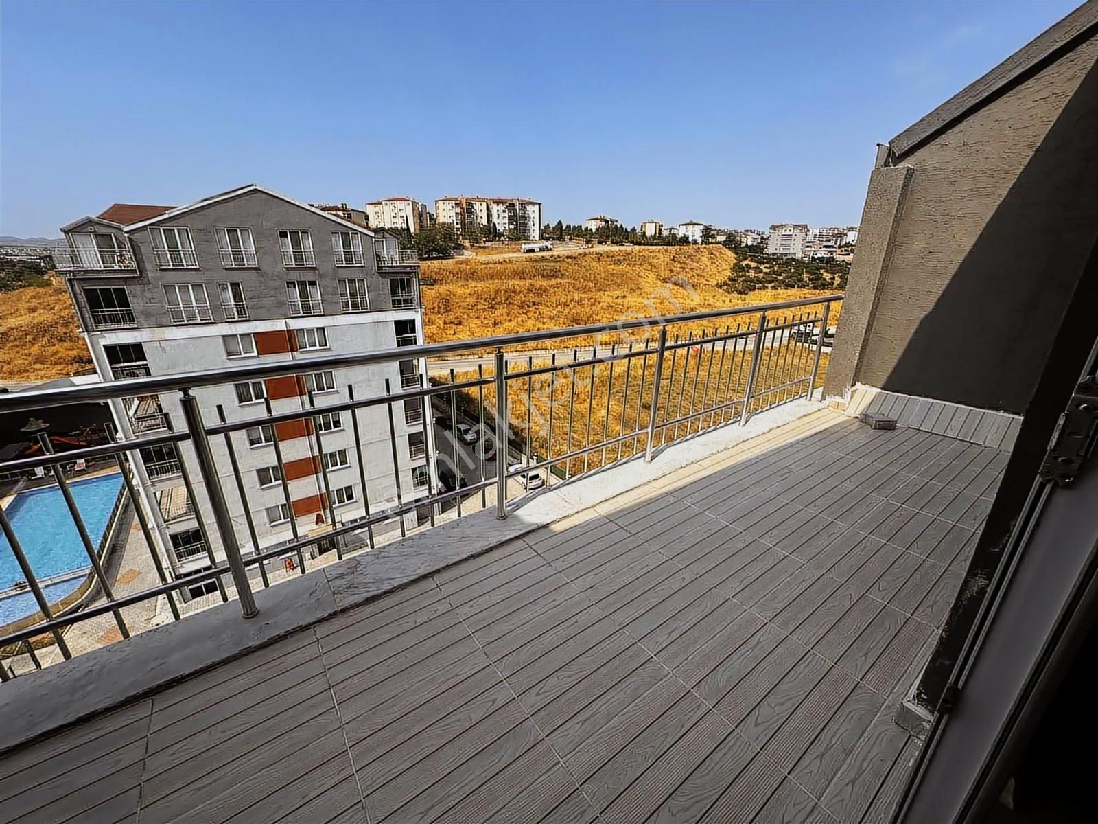 Balkan'da Denizkent Sitesinde Kiralık Dubleks - Görsel 6