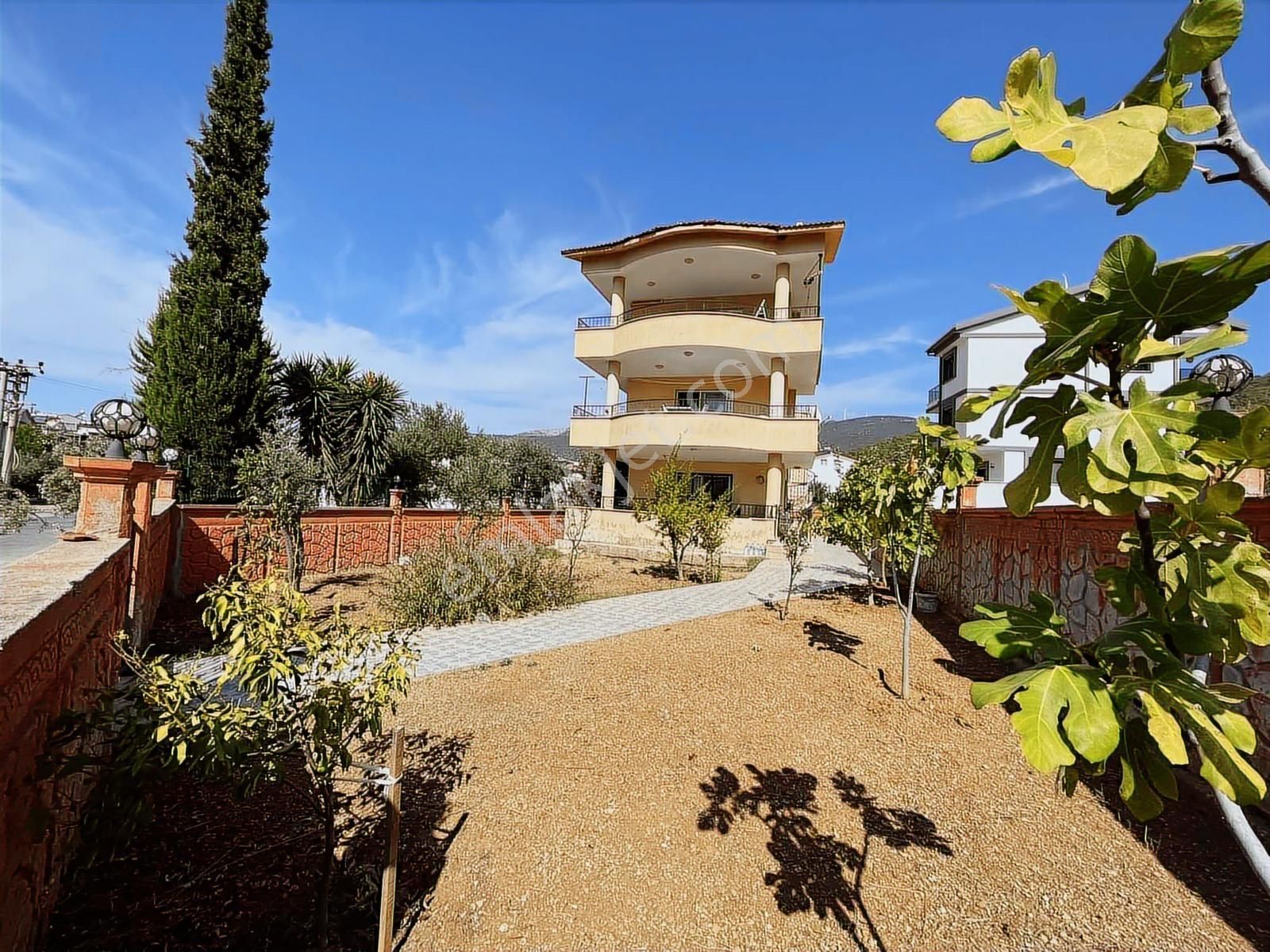 Didim Akbük'te Merkezi Konumda 3+1 Fırsat Daire - Görsel 4