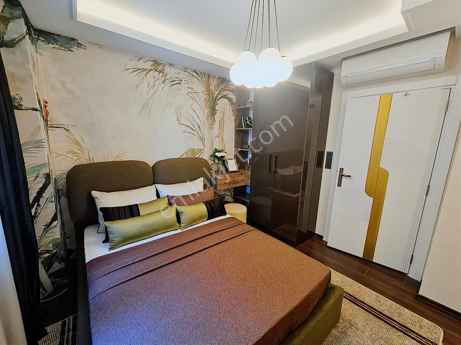 Kleopatra Plajına Bir Kaç Adım Özel Dizayn Mobilyalı Sıfır Daire - Görsel 13