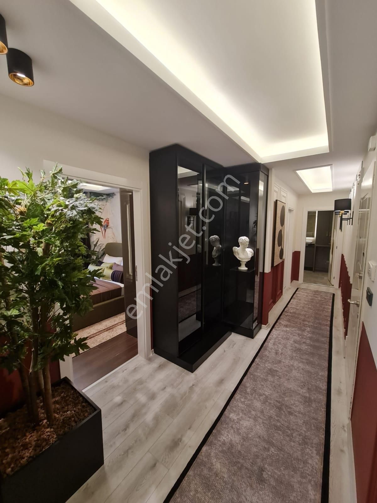 Kleopatra Plajına Bir Kaç Adım Özel Dizayn Mobilyalı Sıfır Daire - Görsel 6