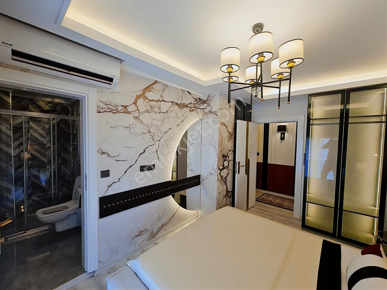 Kleopatra Plajına Bir Kaç Adım Özel Dizayn Mobilyalı Sıfır Daire - Görsel 20