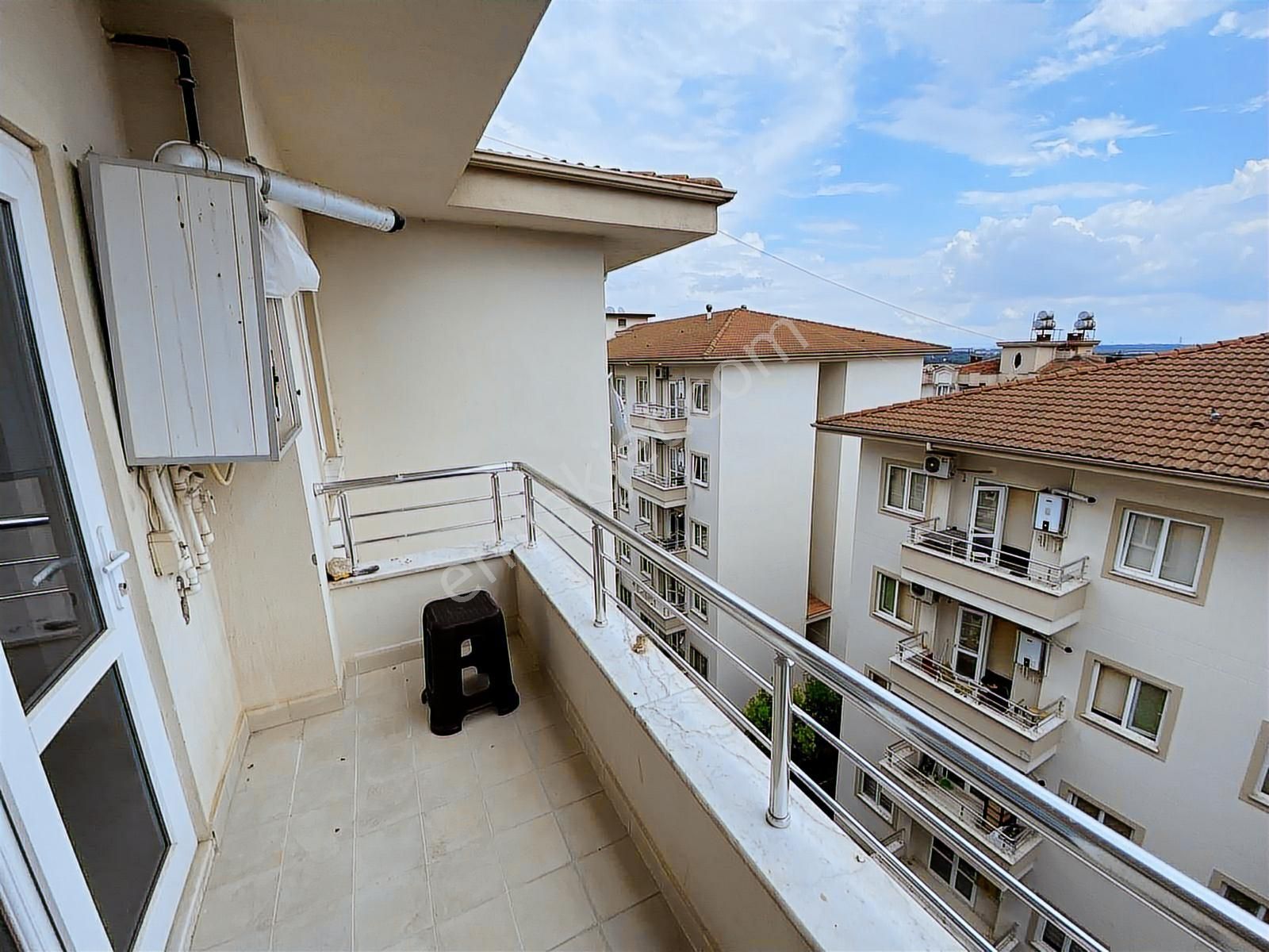 Bakımlı Site İçerisinde 2+1 Kat Mülkiyetli Yatırımlık Daire!!! - Görsel 22