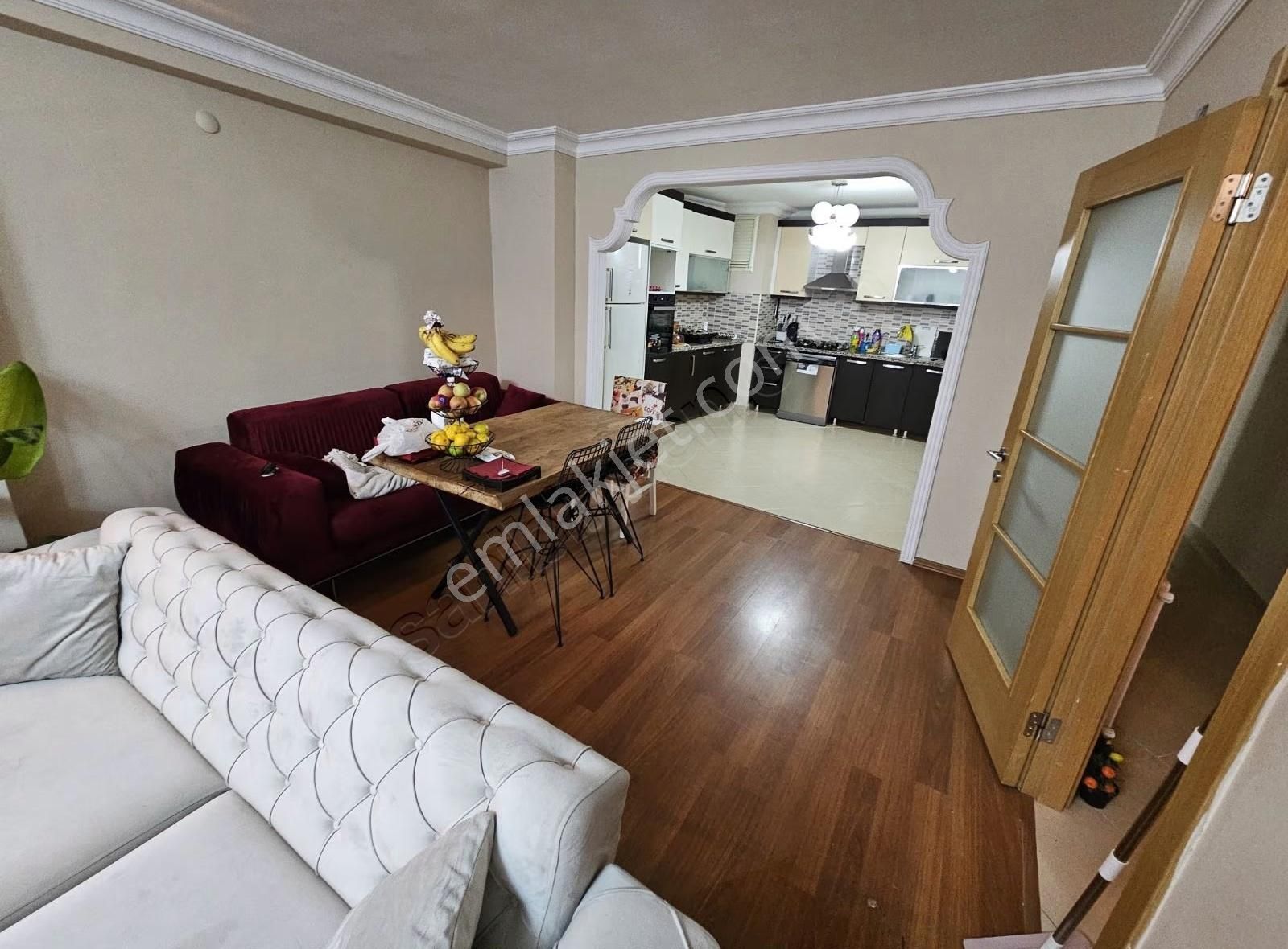 Üsküdar Merkezde 3+1 Genç Bina 145m2 Balkonlu 2 Wcli Ferah Daire - Görsel 25