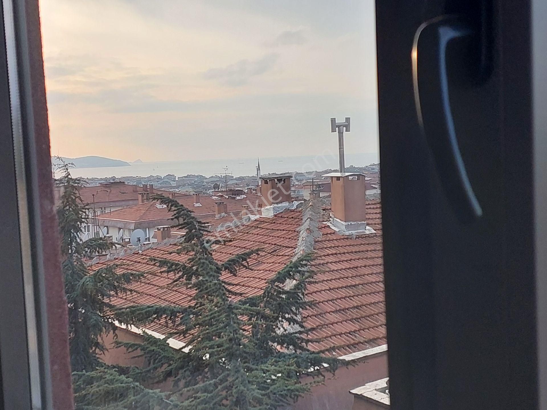 Adalar Ve E5 Manzaralı 3+1 Dubleks Harika Konum Ve Birinci Sınıf İşçilik - Görsel 34