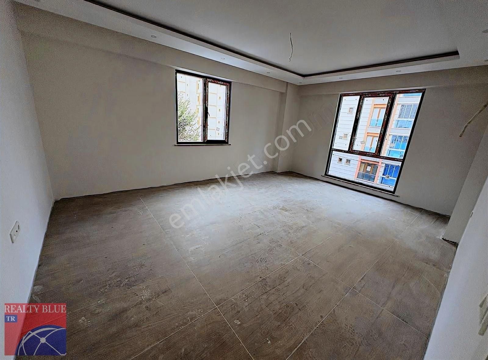 Sultanbeyli Necip Fazıl Da Butik Sitede Satılık 3+1 Daire