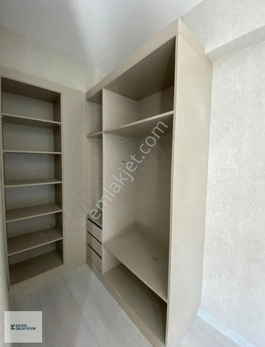 Kayseri Emlak Ofisim Talas Mevlana Mh. 2,5+1 Kiralık Daire - Görsel 5