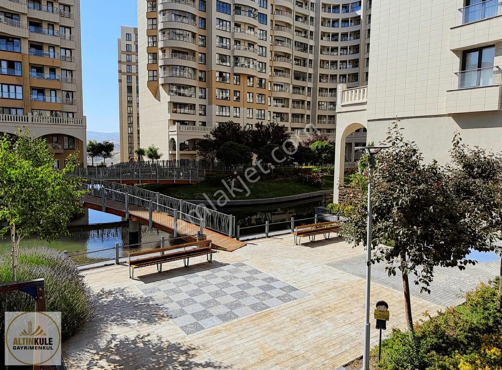 Altınkule'den Sinpaş Altınoran'da Manzaralı Çok Güzel 1+1 - Görsel 2