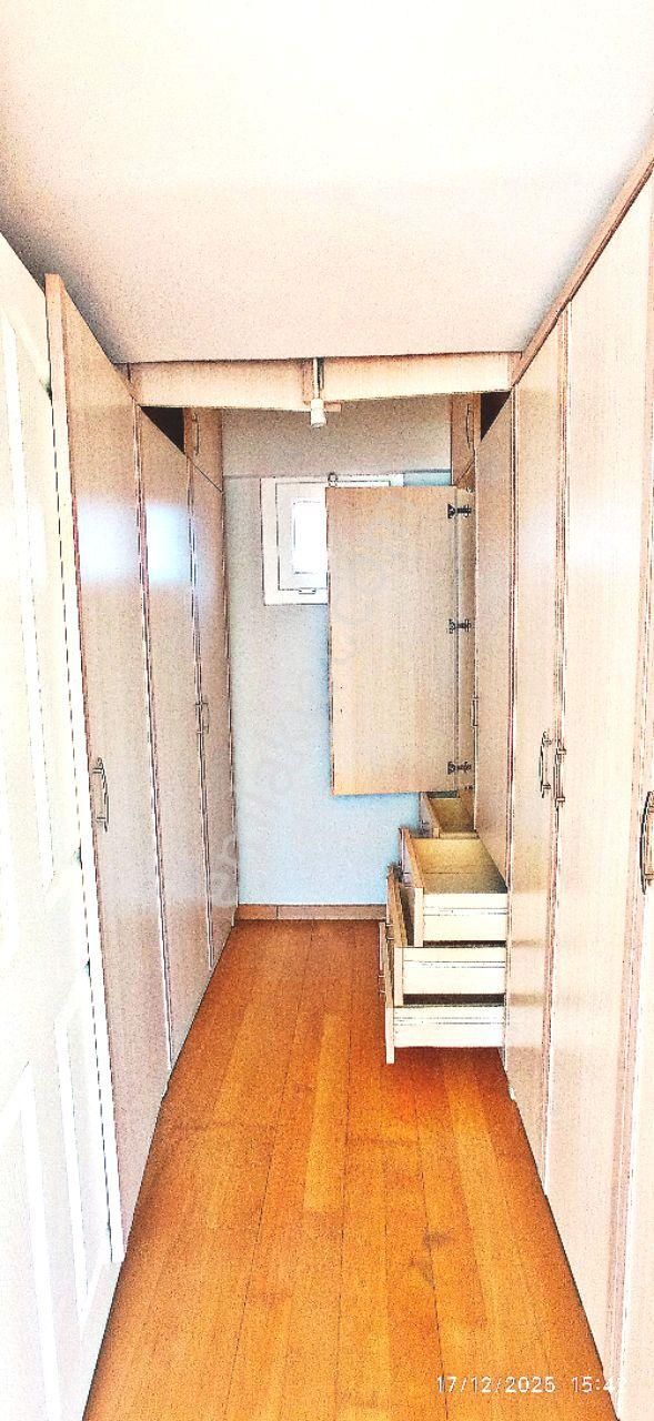 Güzelbahçe De Kolejlere Yakın Müstakil 4+1 Villa Kiralık. - Görsel 8