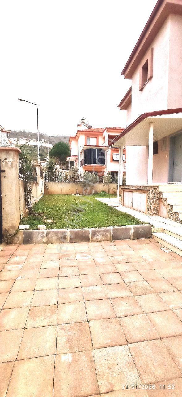 Güzelbahçe De Kolejlere Yakın Müstakil 4+1 Villa Kiralık. - Görsel 9
