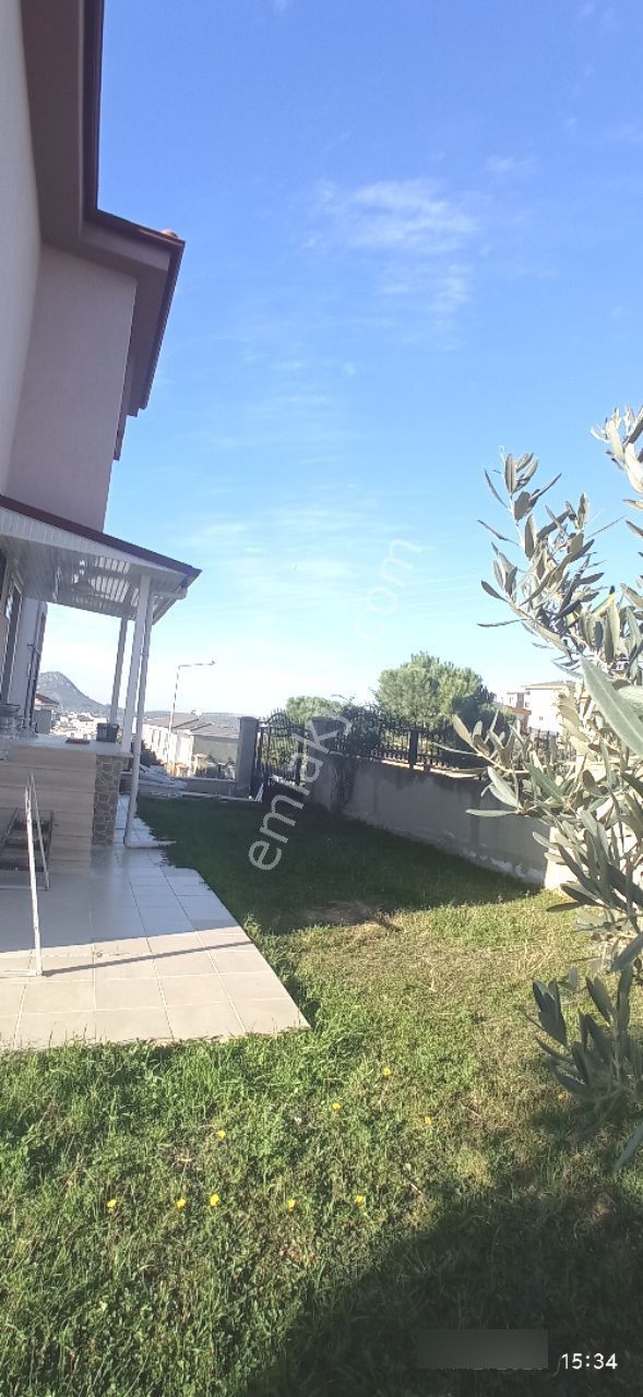 Güzelbahçe De Kolejlere Yakın Müstakil 4+1 Villa Kiralık. - Görsel 4