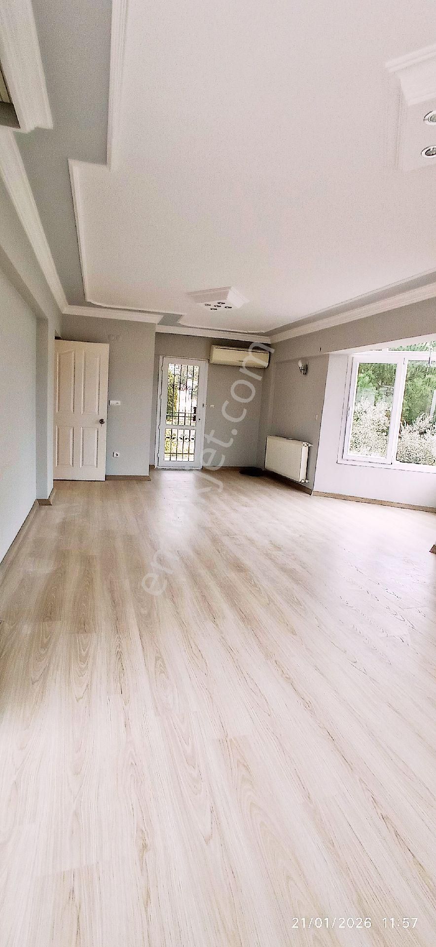 Güzelbahçe De Kolejlere Yakın Müstakil 4+1 Villa Kiralık. - Görsel 17