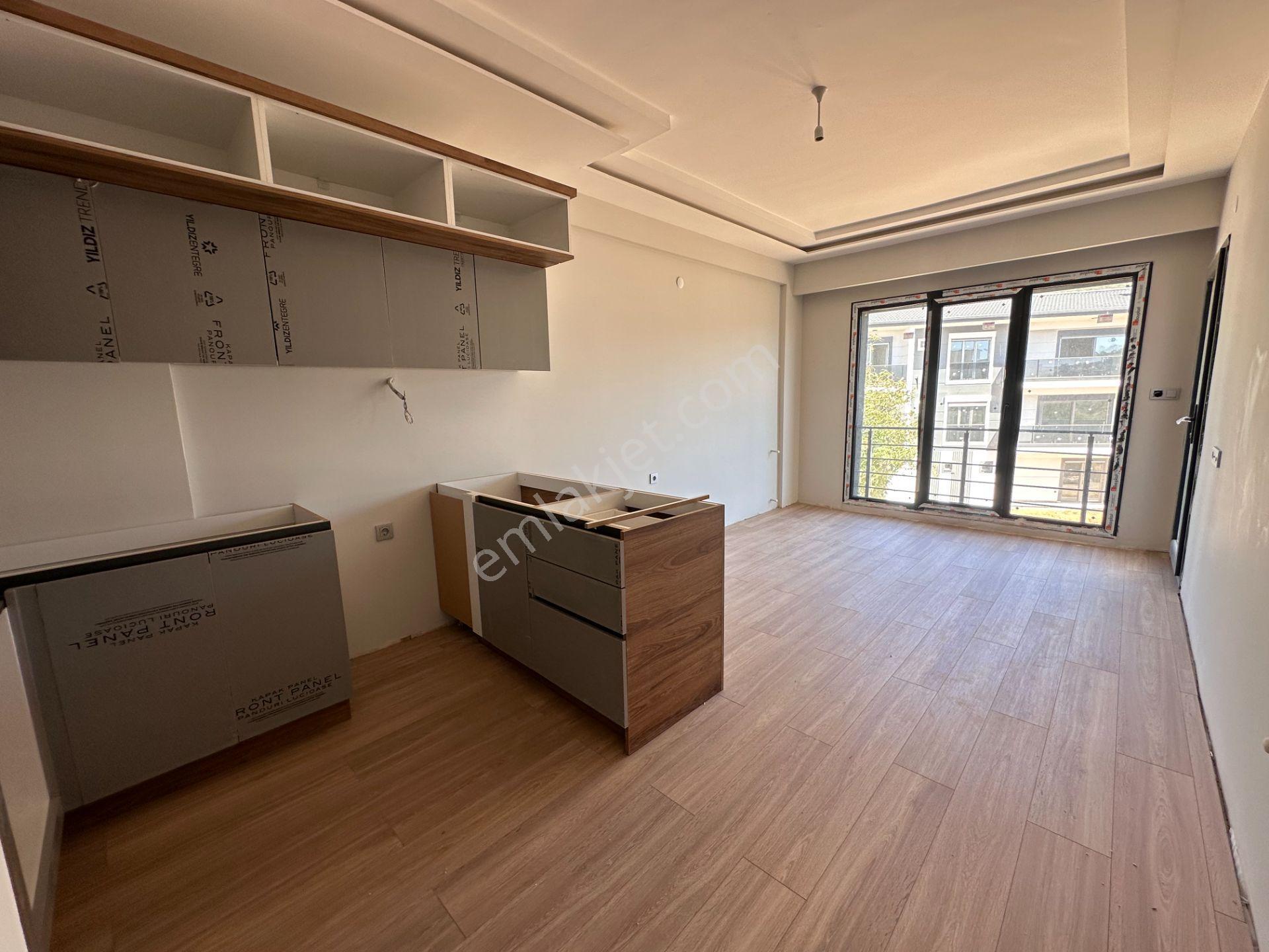 Mera Emlaktan Çamlıbel'de Havuzlu-teraslı 1+1 100m2 Lüx Daire - Görsel 10