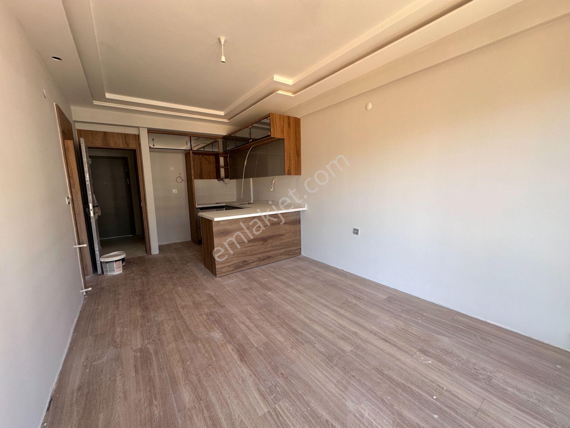 Mera Emlaktan Çamlıbel'de Havuzlu-teraslı 1+1 100m2 Lüx Daire - Görsel 23