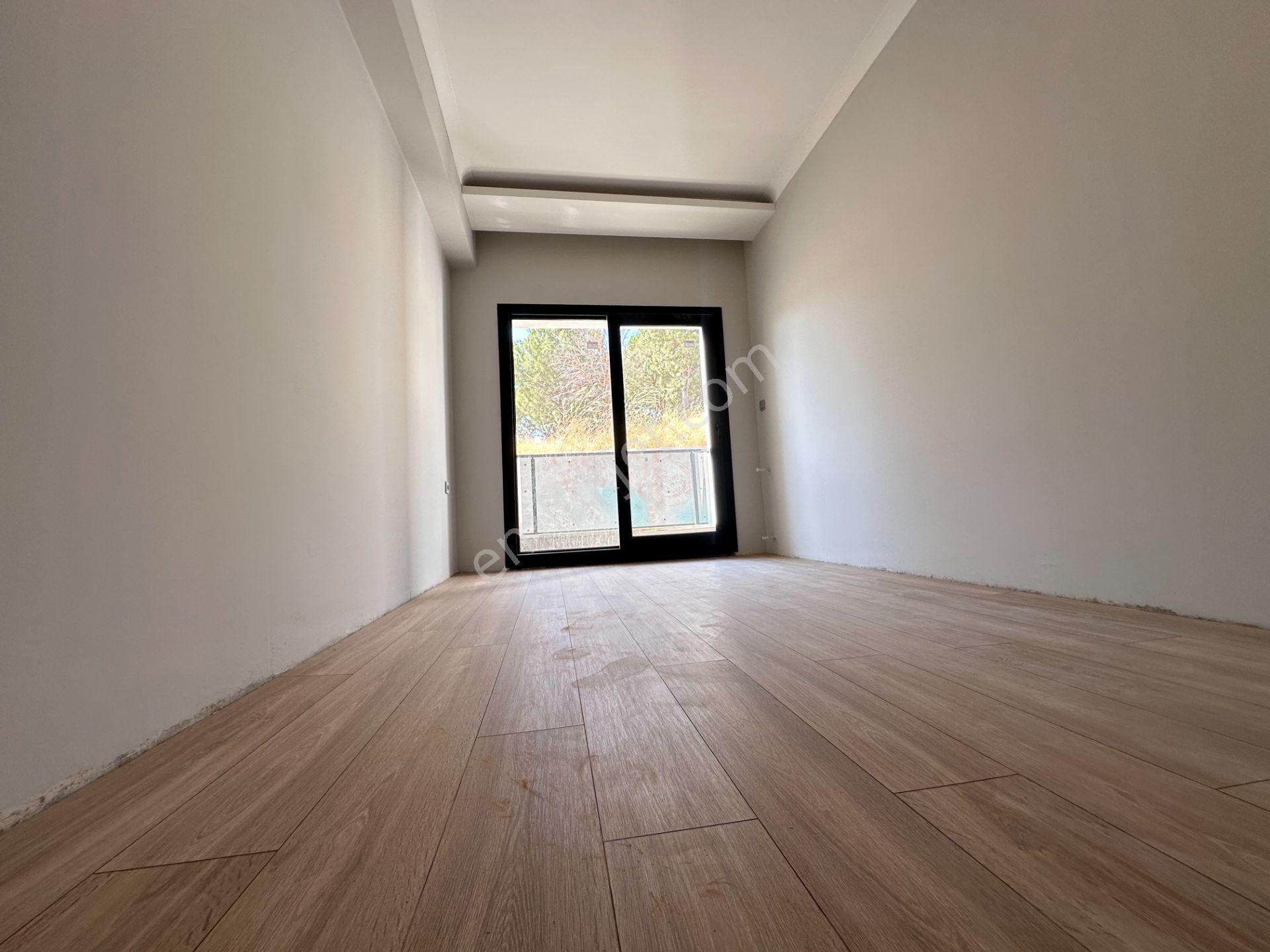 Mera Emlaktan Çamlıbel'de Havuzlu-teraslı 1+1 100m2 Lüx Daire - Görsel 14
