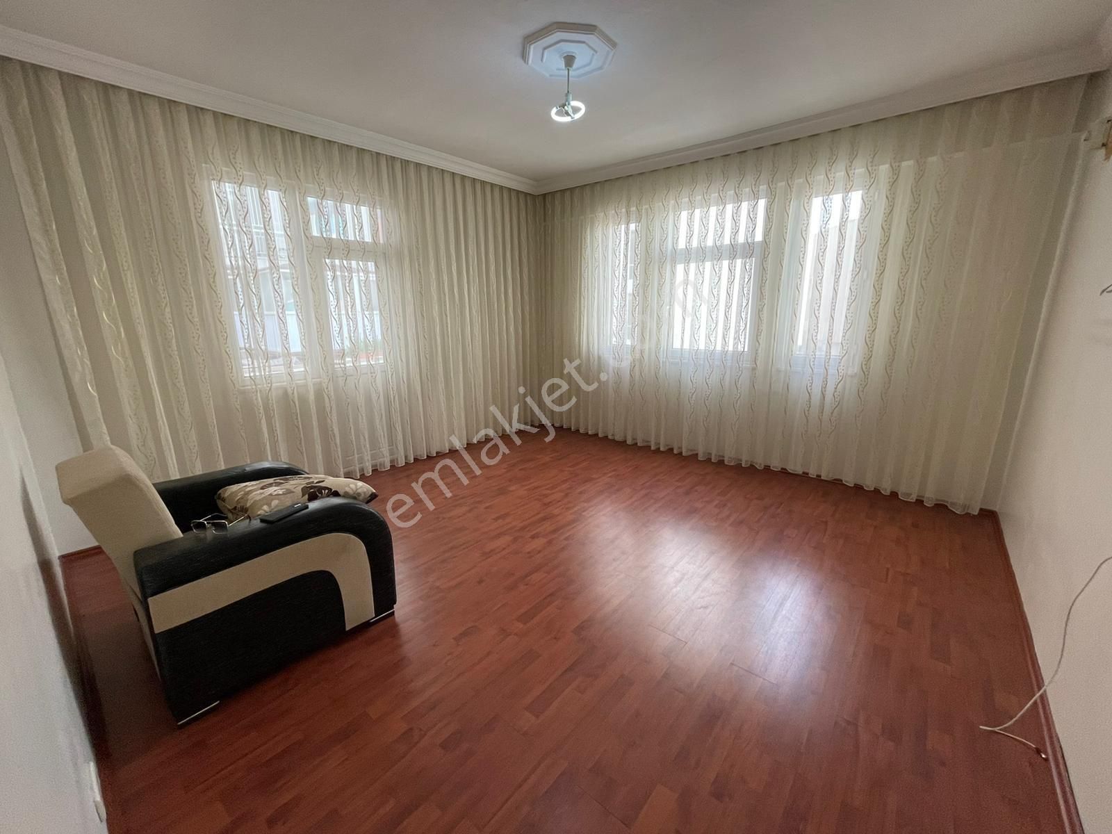 Antalya Doğu Garajı Kültür Merkezine Yakın Ve Tramvay Dibi Kiralık 3+1 - Görsel 6