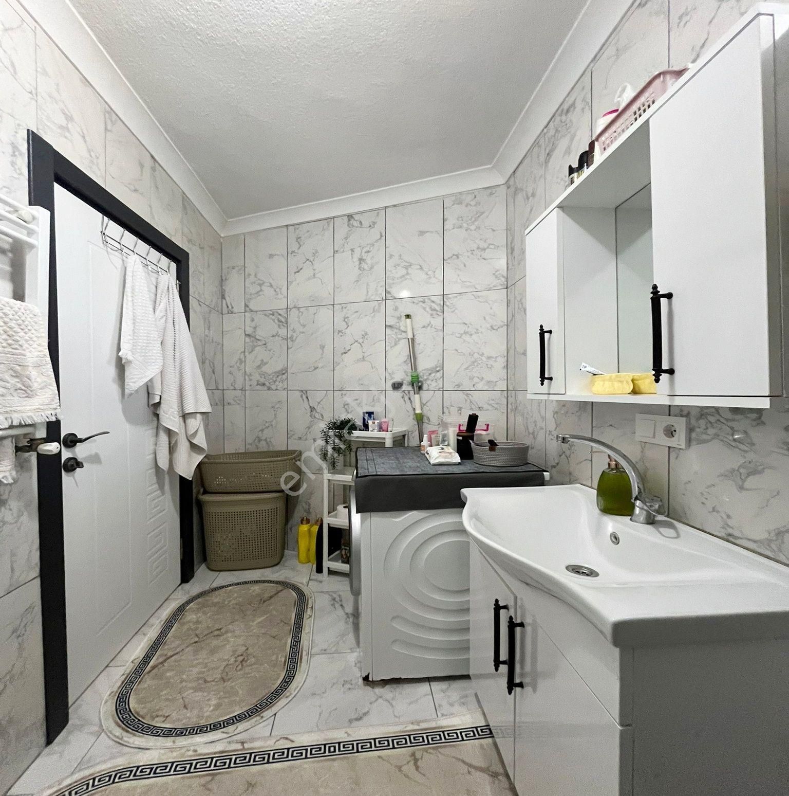 Kod 5328 Alemdağ Mah. Orman Manzaralı Geniş Ara Kat 2+1 Daire - Görsel 14