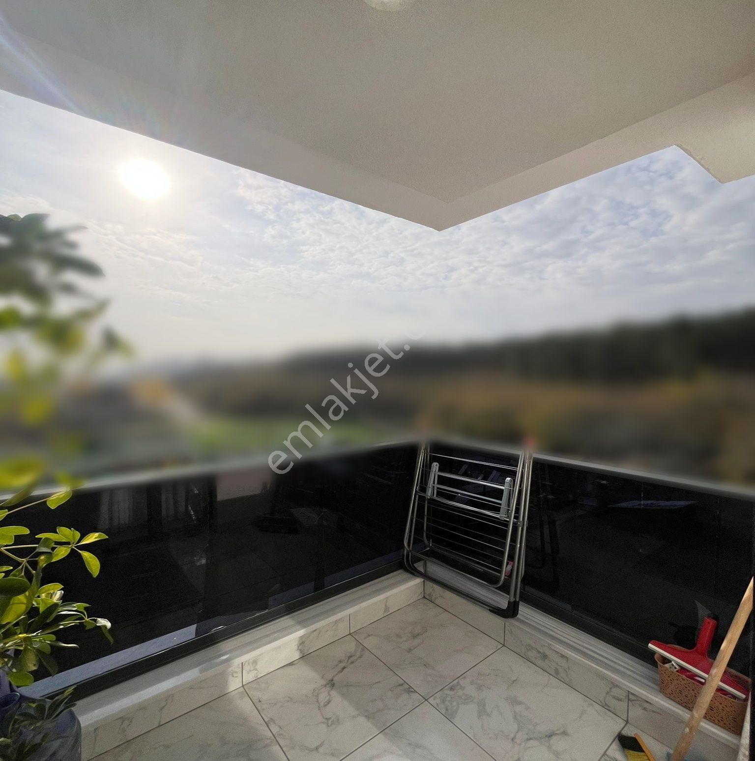 Kod 5328 Alemdağ Mah. Orman Manzaralı Geniş Ara Kat 2+1 Daire - Görsel 2