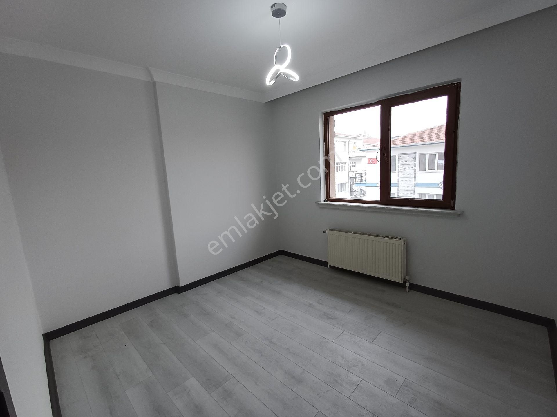Sincan Akşemsettin Mah.de Koru Hastanesine Yakın Satılık 4+1 Teras Kat Daire - Görsel 6