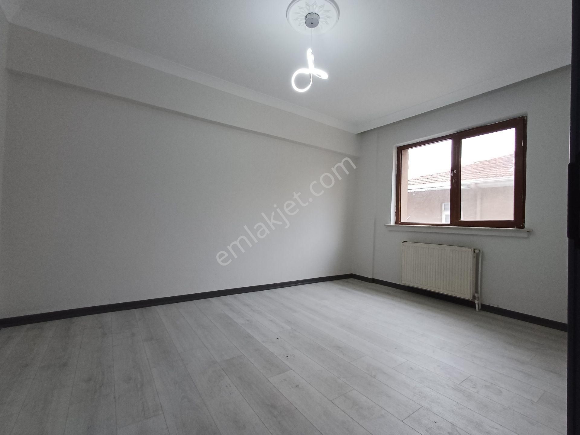 Sincan Akşemsettin Mah.de Koru Hastanesine Yakın Satılık 4+1 Teras Kat Daire - Görsel 14