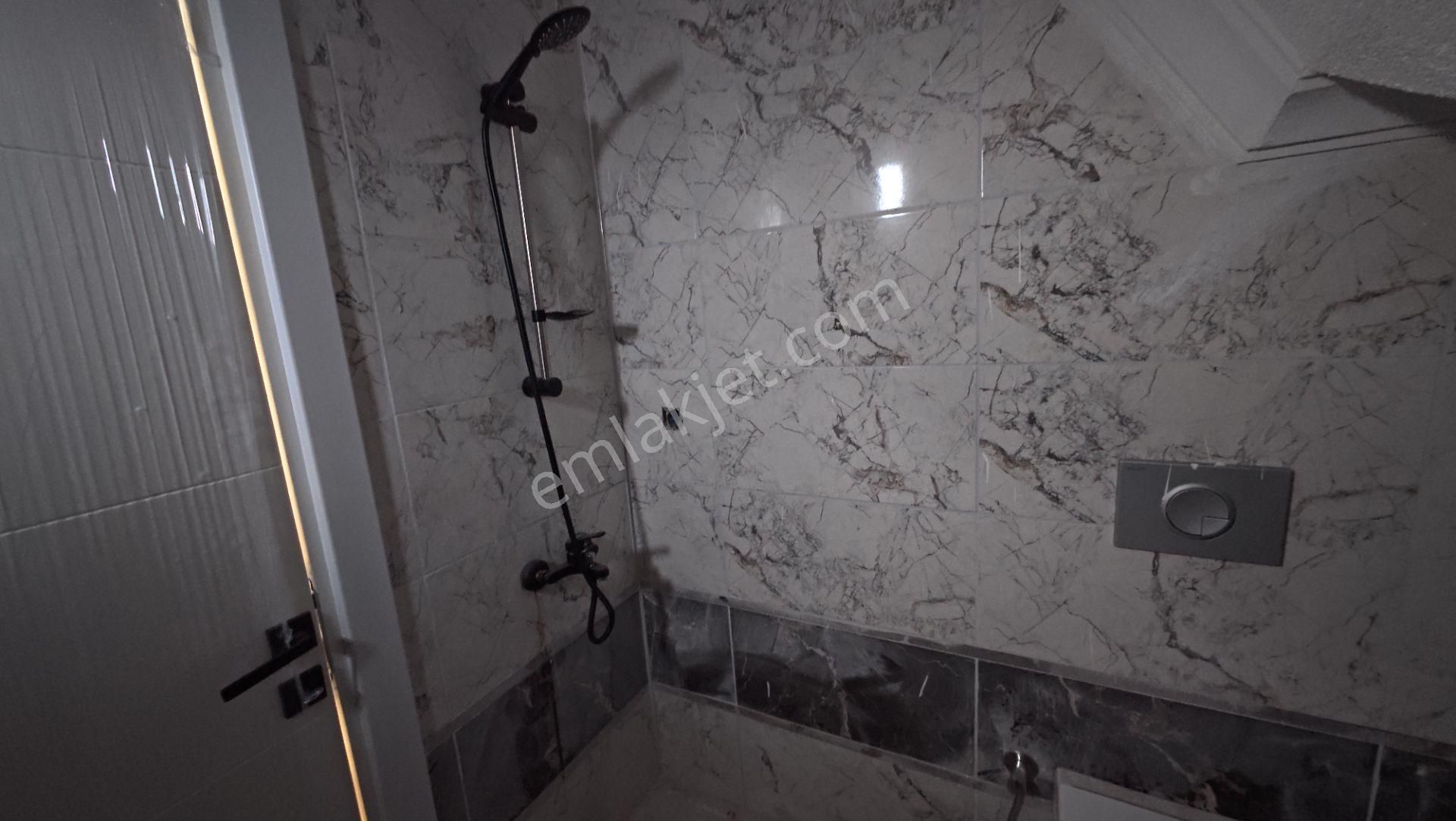 Kocaali'de Görenlerin Beğendiği Satılık 3+1 Villa - Görsel 25