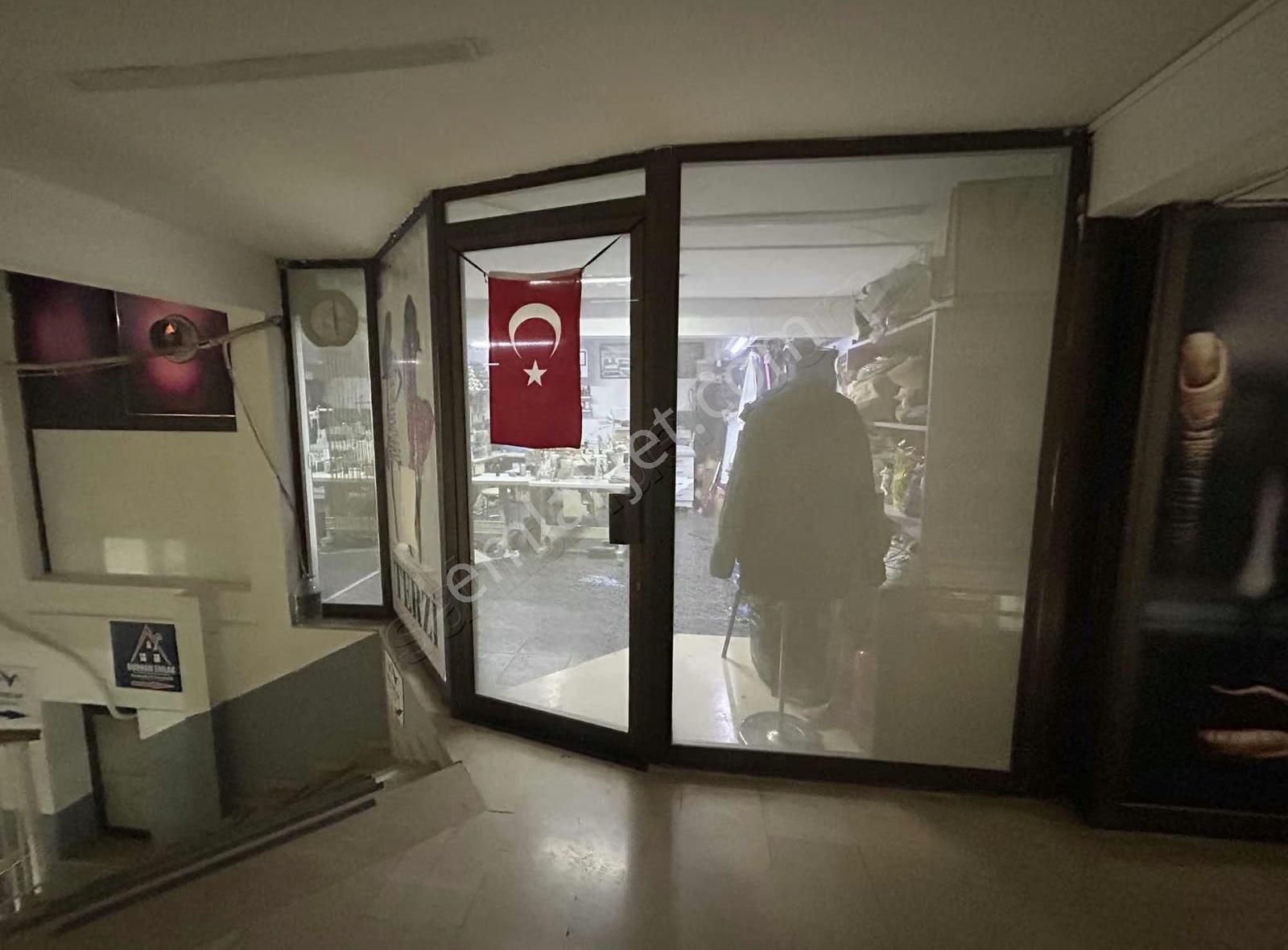 Muğla Merkez Recai Güreli Caddesin'de Satılık Ofis - Görsel 2