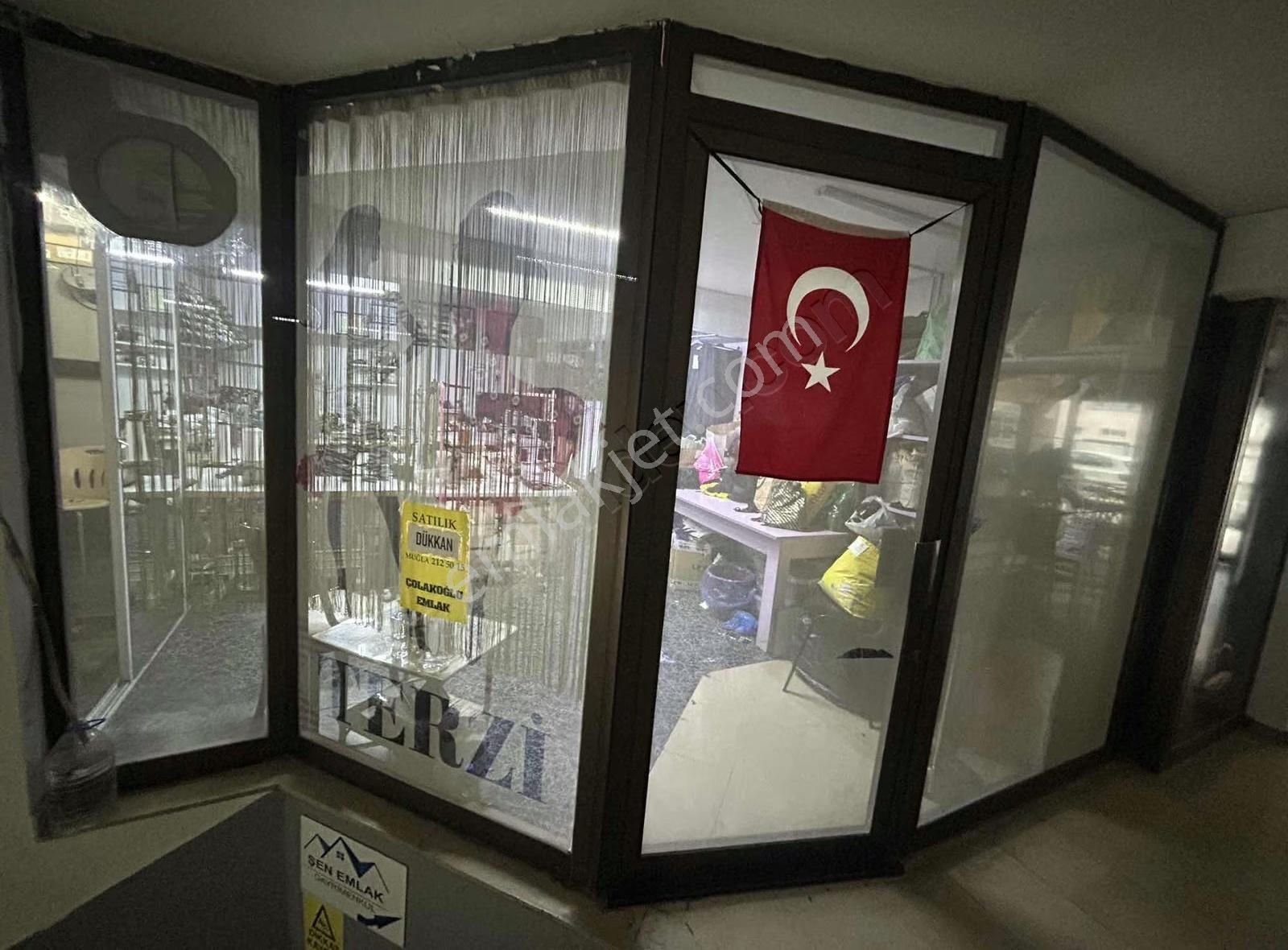 Muğla Merkez Recai Güreli Caddesin'de Satılık Ofis - Görsel 14