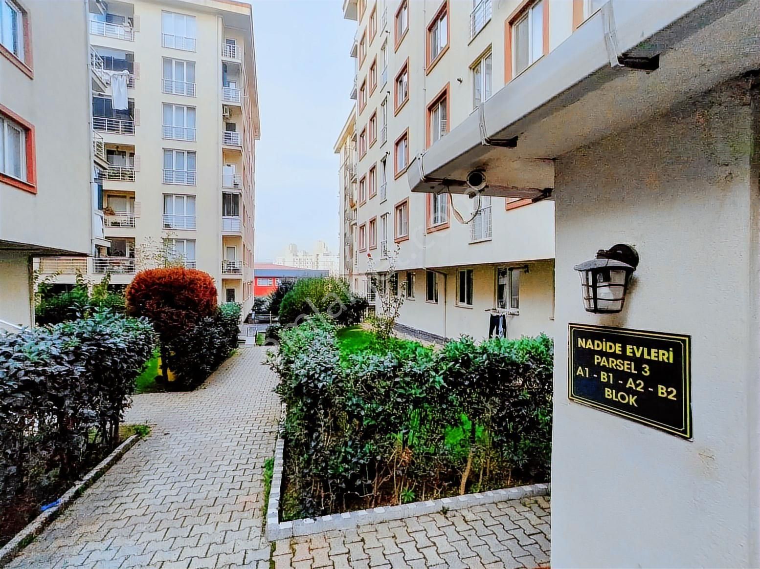 Esenyurt Piri Reis Mah.nadide Evleri Sit.geniş 2+1 Satılık Daire