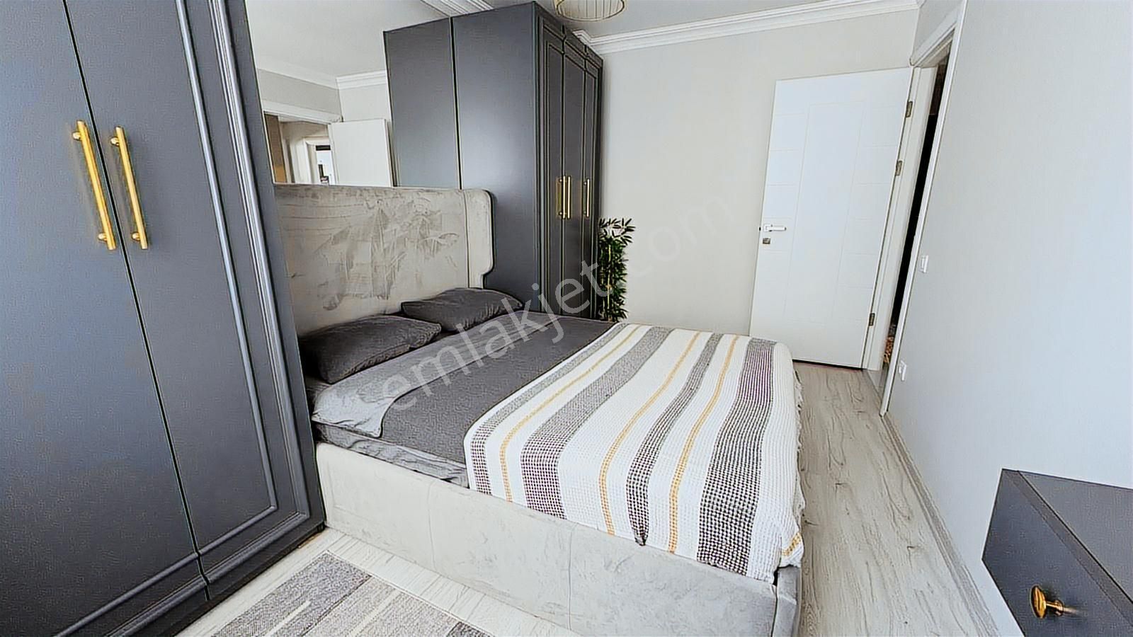 Özçağman İnşaat Butik Sitede Ara Kat Satılık 2+1 Daire - Görsel 4