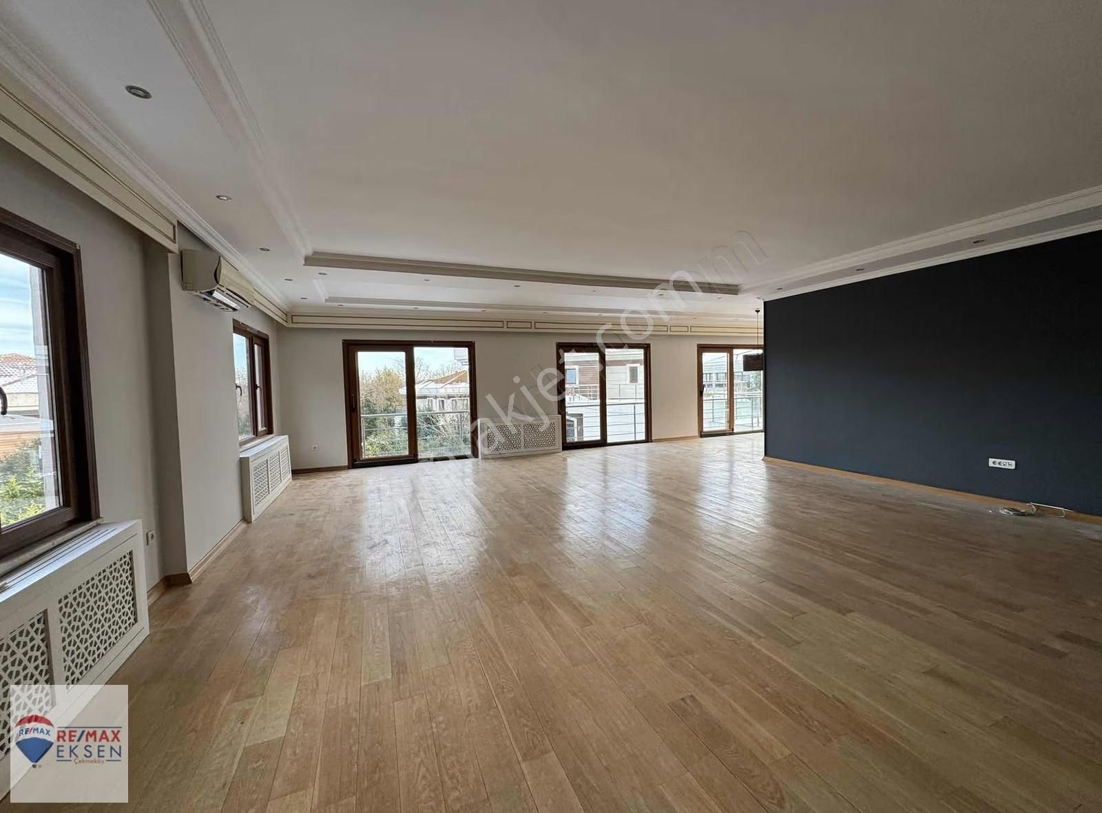 Çekmeköy'de Doğanın Kalbinde Geniş 5+2 Kiralık Villa - Görsel 10