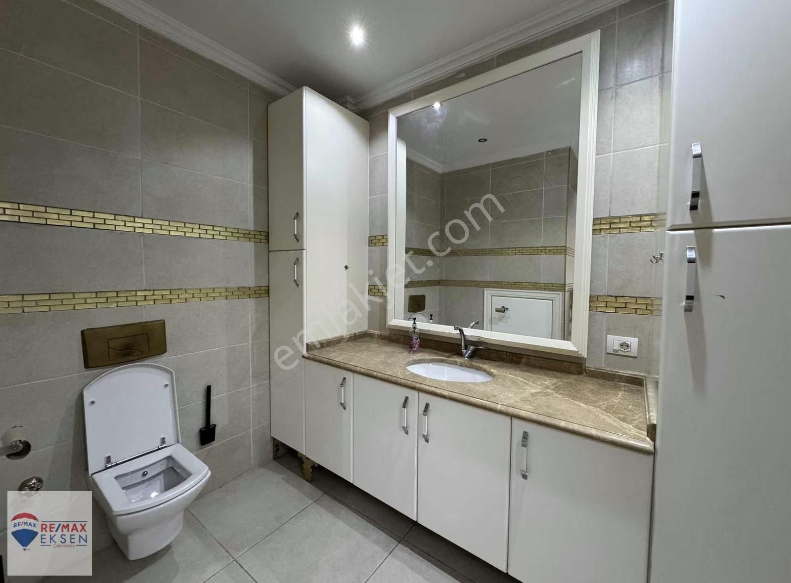 Çekmeköy'de Doğanın Kalbinde Geniş 5+2 Kiralık Villa - Görsel 31