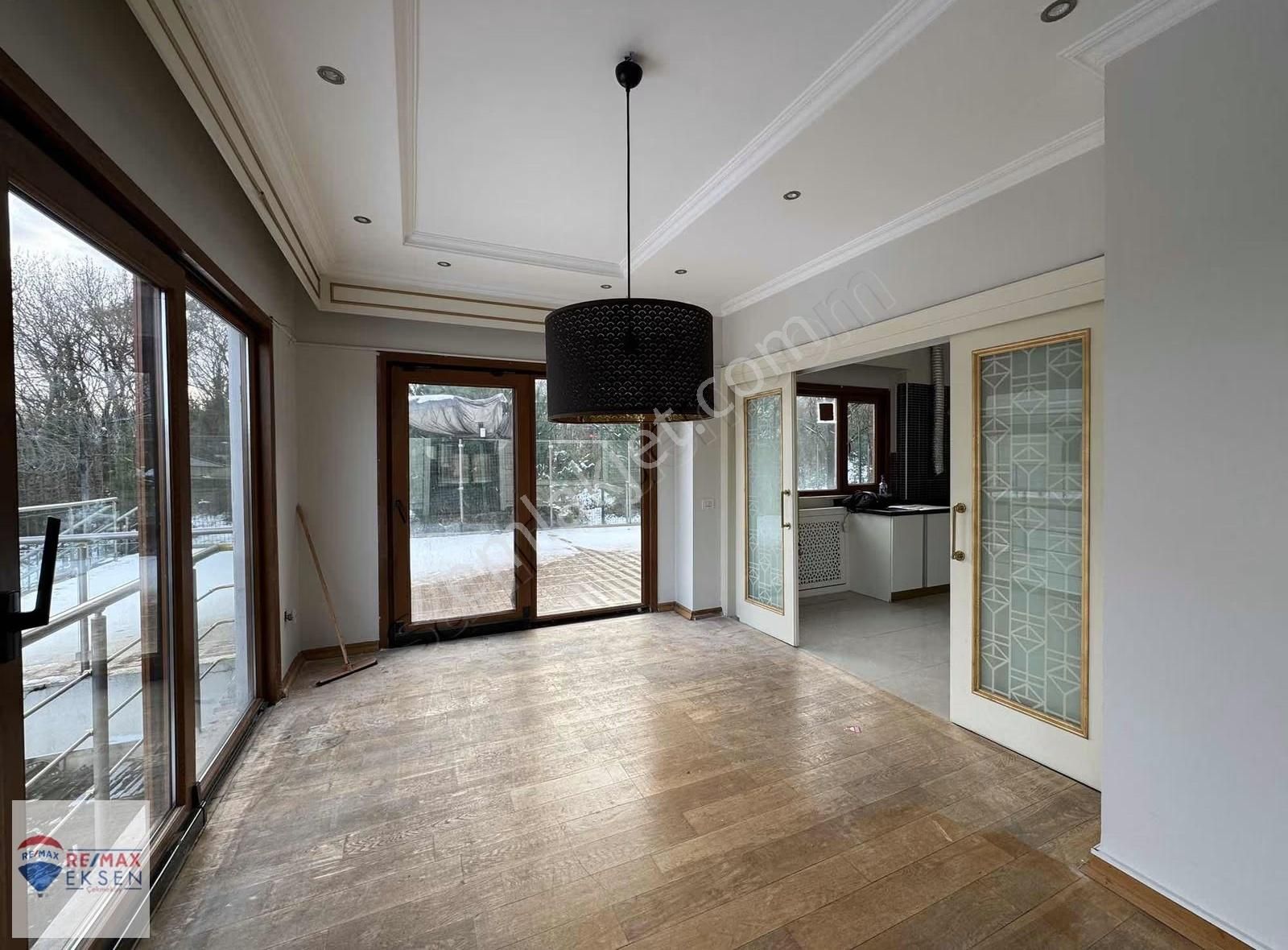 Çekmeköy'de Doğanın Kalbinde Geniş 5+2 Kiralık Villa - Görsel 25