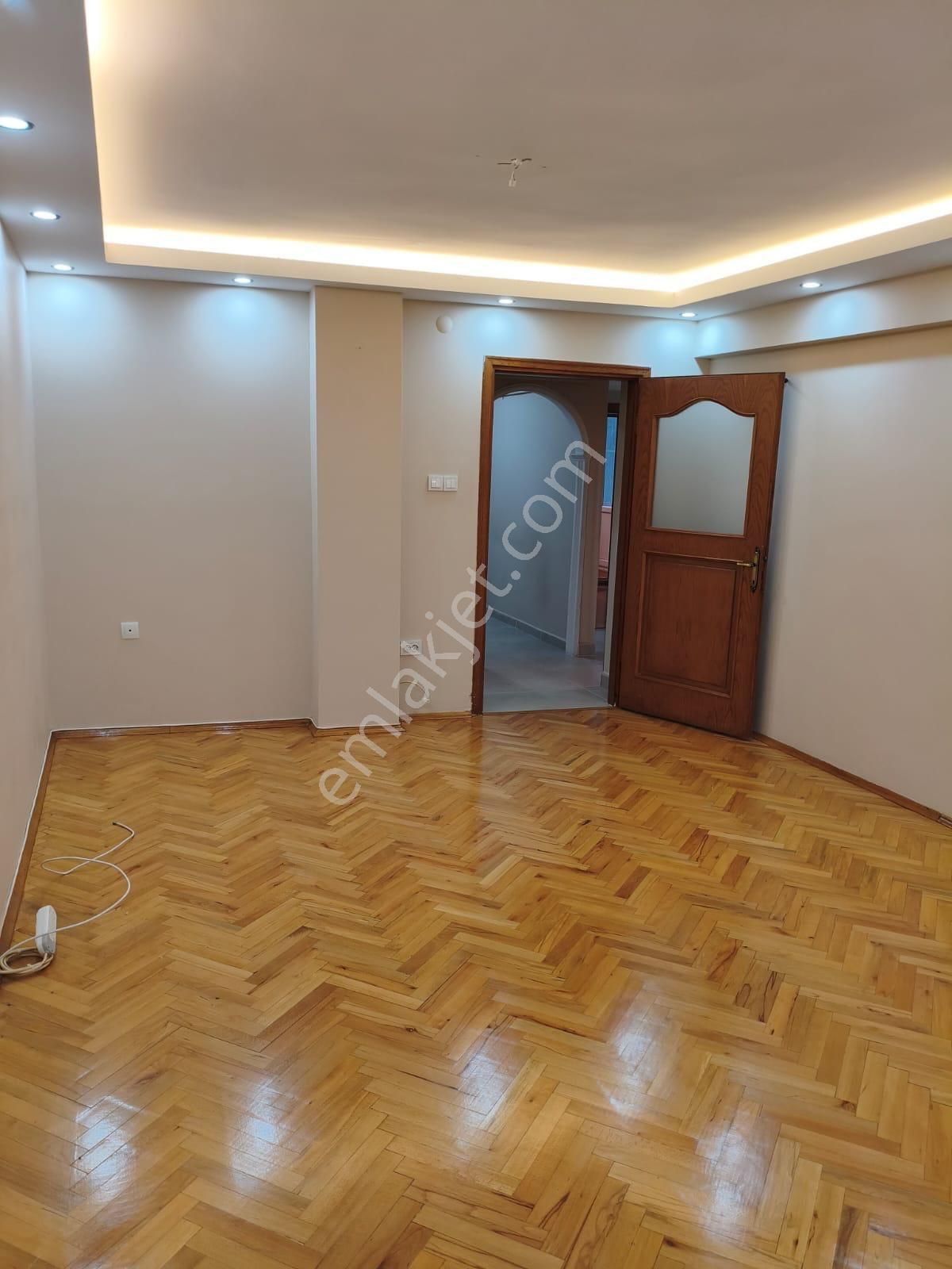 Sahibinden 3+1 Muhteşem Konum Metroya 2 Dakika - Görsel 23