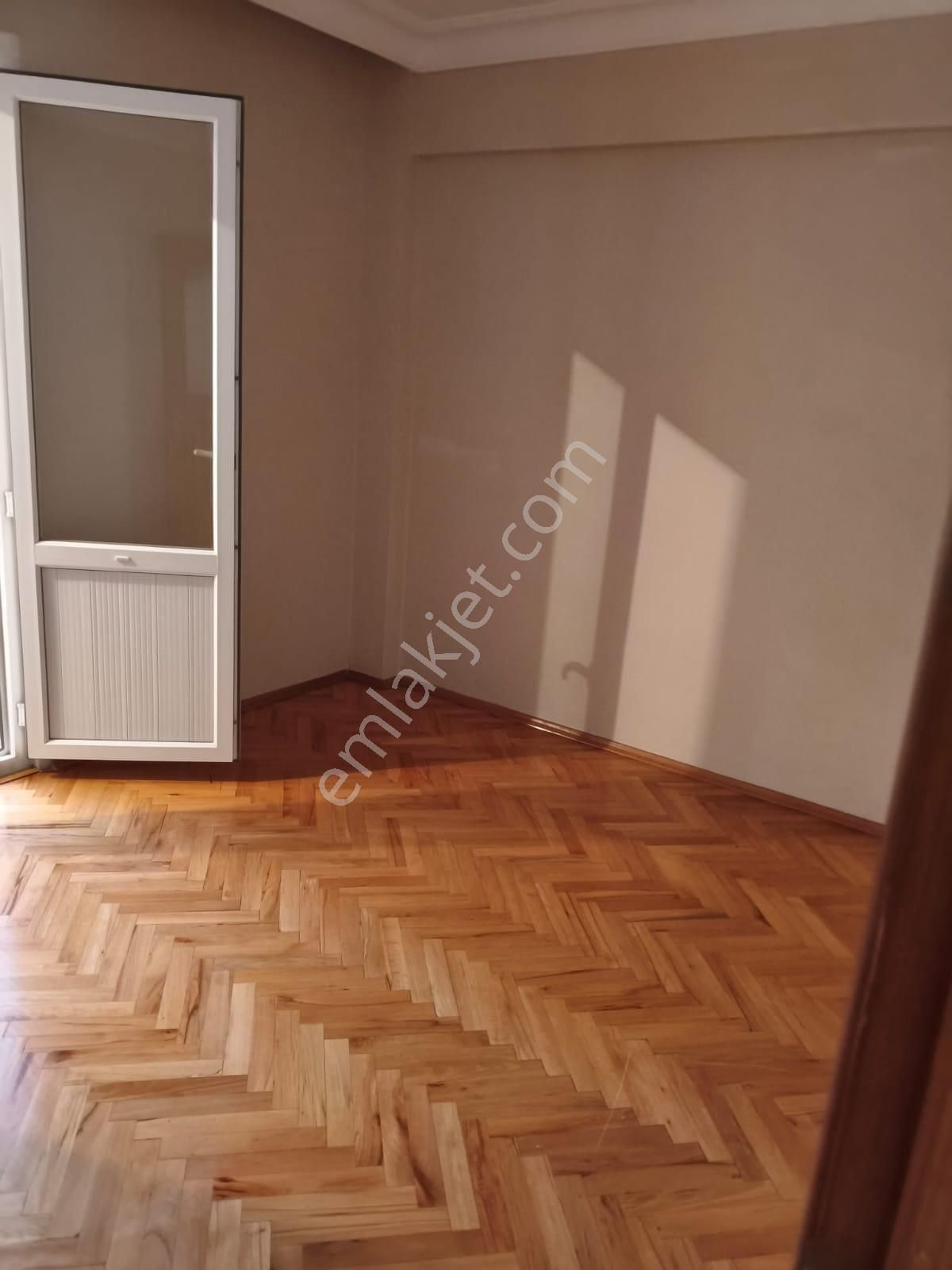 Sahibinden 3+1 Muhteşem Konum Metroya 2 Dakika - Görsel 9