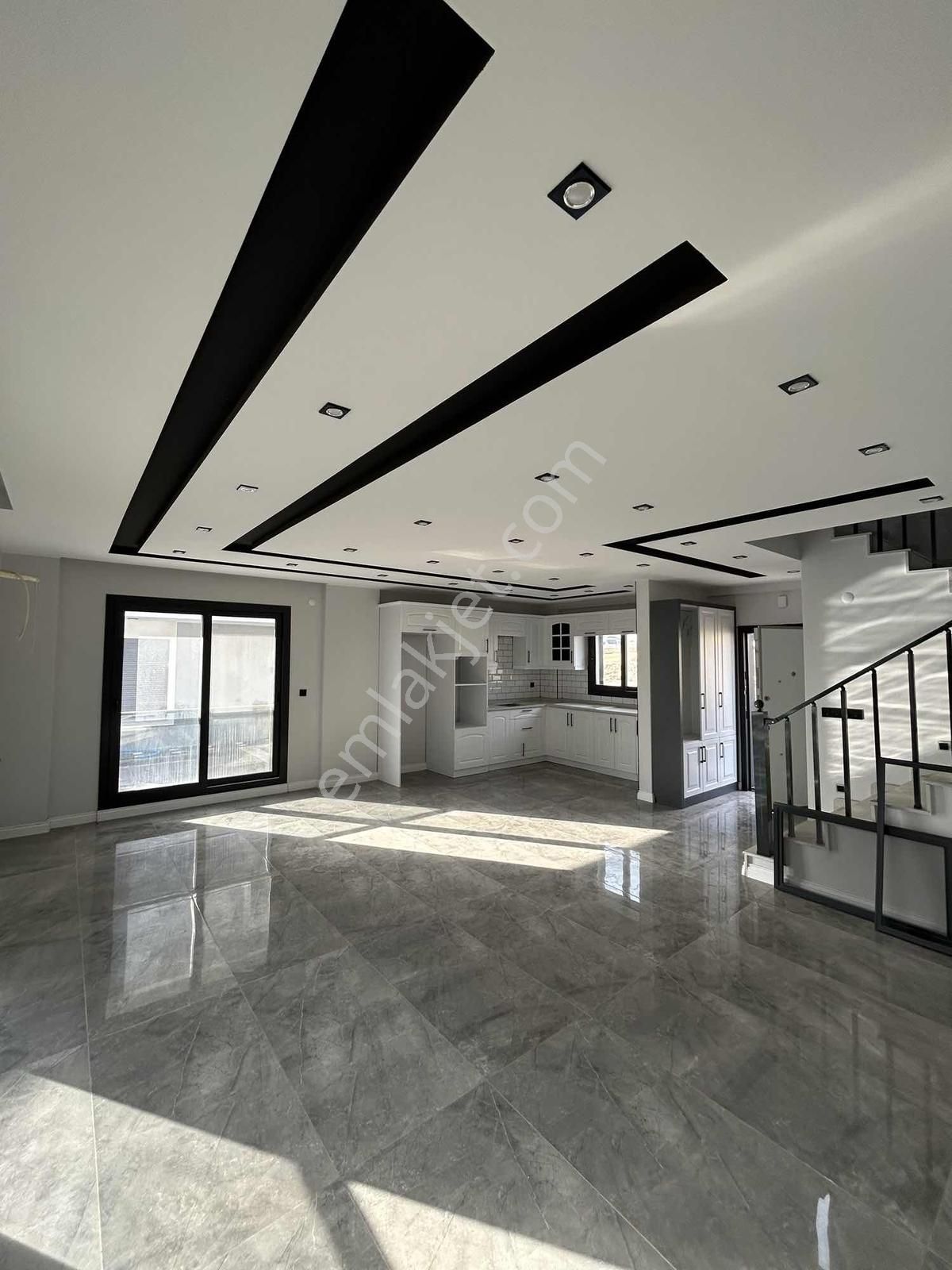 Didimde Lüks Sitede Lüks Villa - Görsel 27