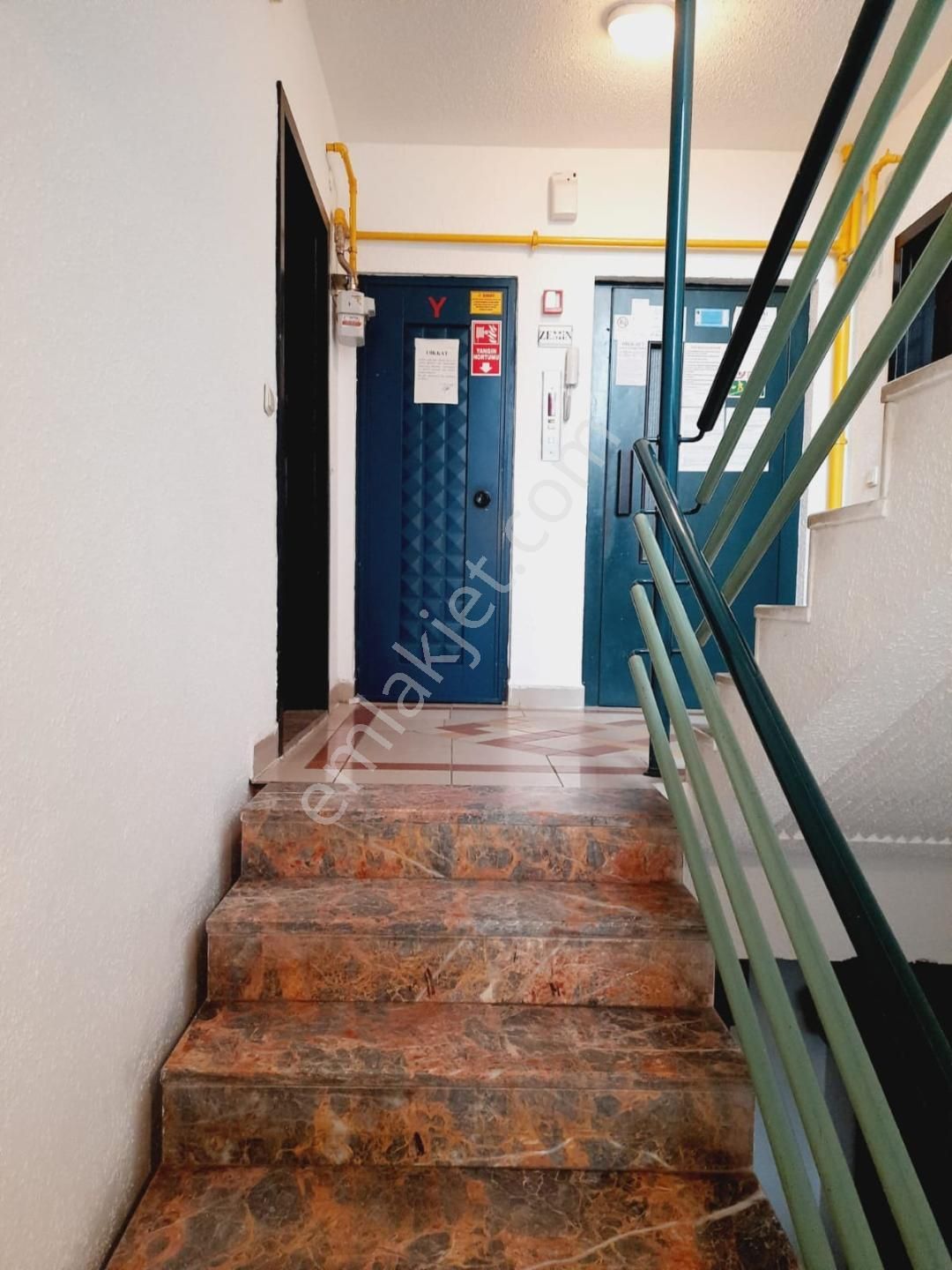 Emlak Bankası Bizimkent Sitesinin En Güzel Konumlu C Blok Da 3+1 Köşe Mükemmel Satılık Daire - Görsel 9