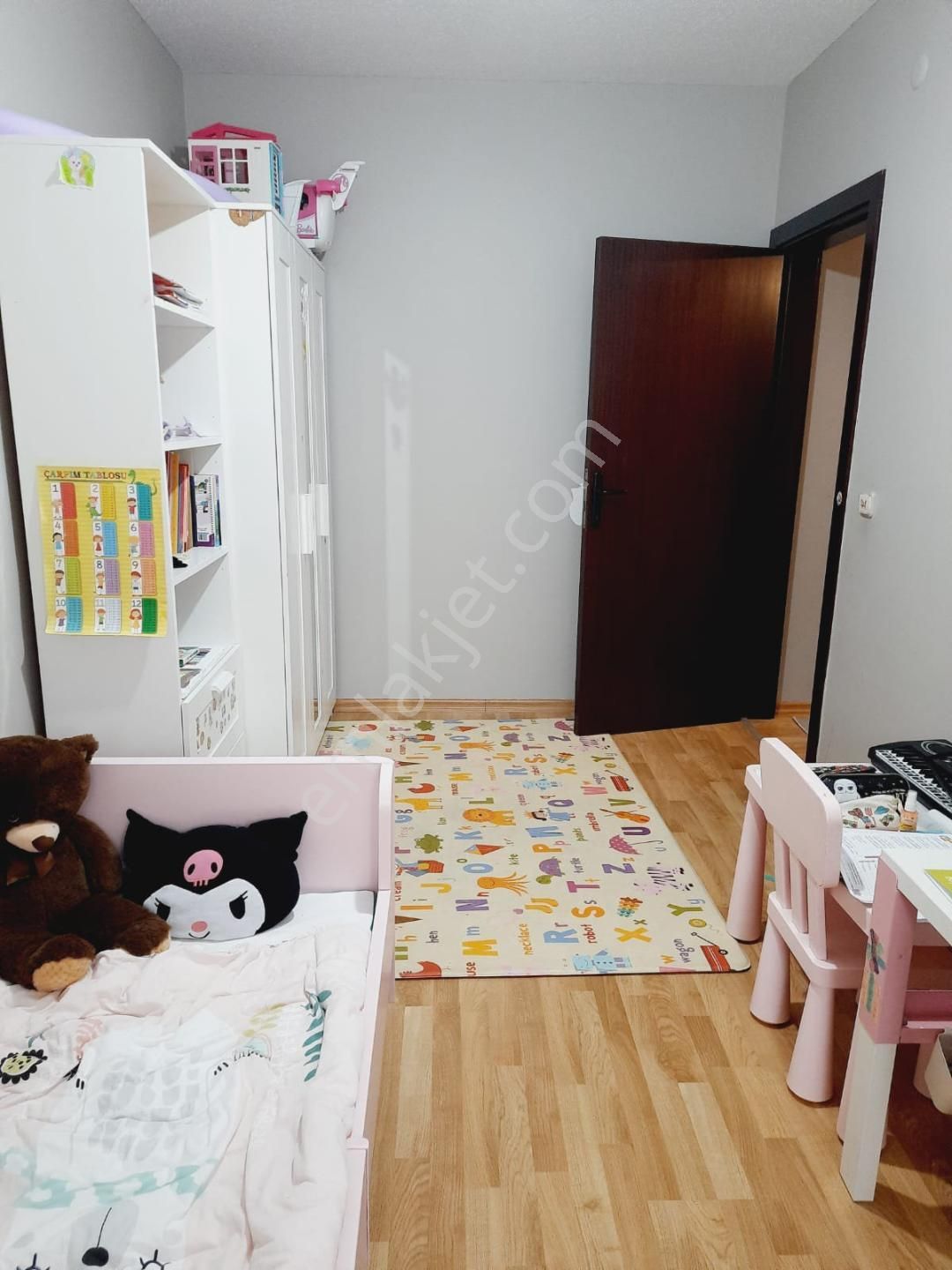 Emlak Bankası Bizimkent Sitesinin En Güzel Konumlu C Blok Da 3+1 Köşe Mükemmel Satılık Daire - Görsel 16