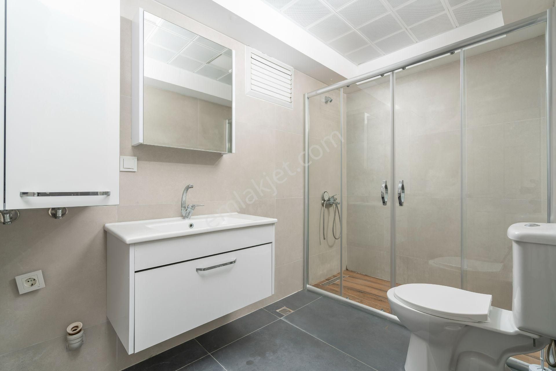 Antalya Lara Üst Düzey Konforlu Yaşam - Görsel 25