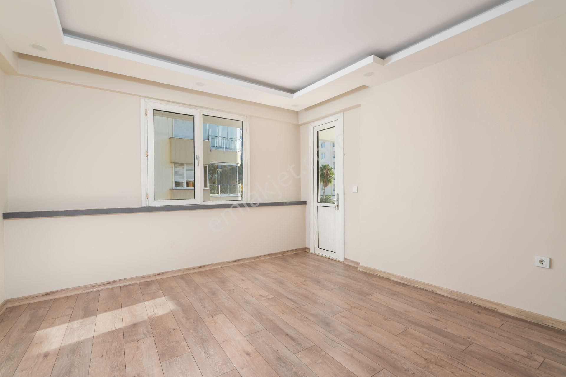 Antalya Lara Üst Düzey Konforlu Yaşam - Görsel 17