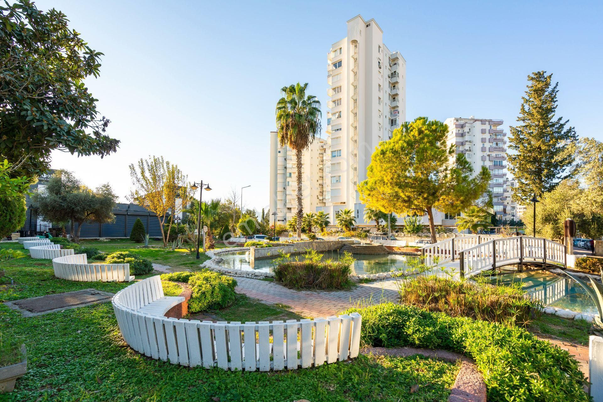 Antalya Lara Üst Düzey Konforlu Yaşam - Görsel 33