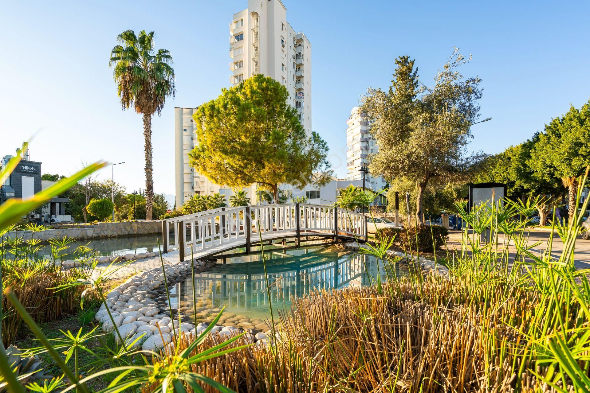 Antalya Lara Üst Düzey Konforlu Yaşam - Görsel 34