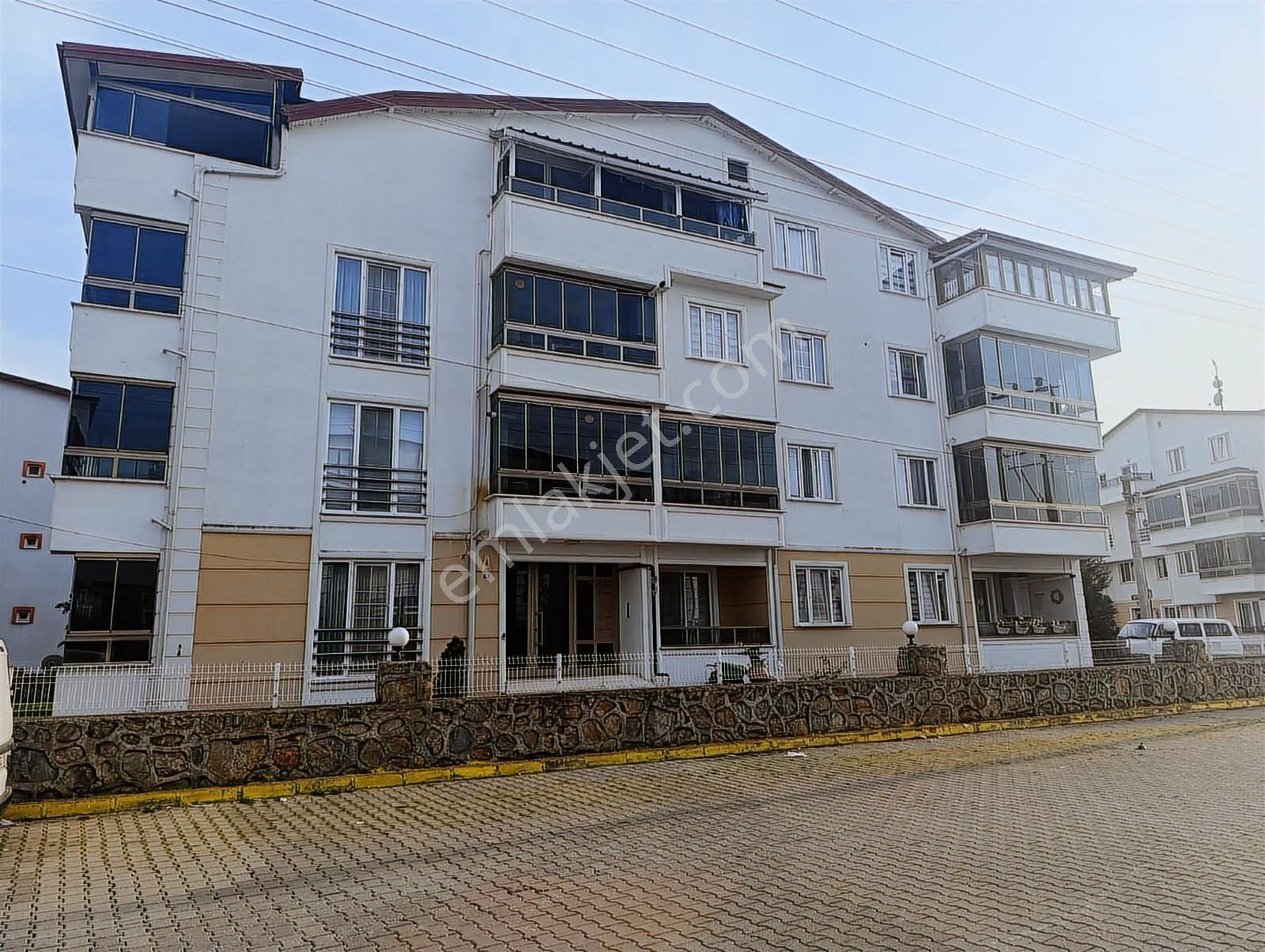 Kartepe Uzunçiftlik Mh. Elizan5 Evlerinde Satılık 2+1 Daire