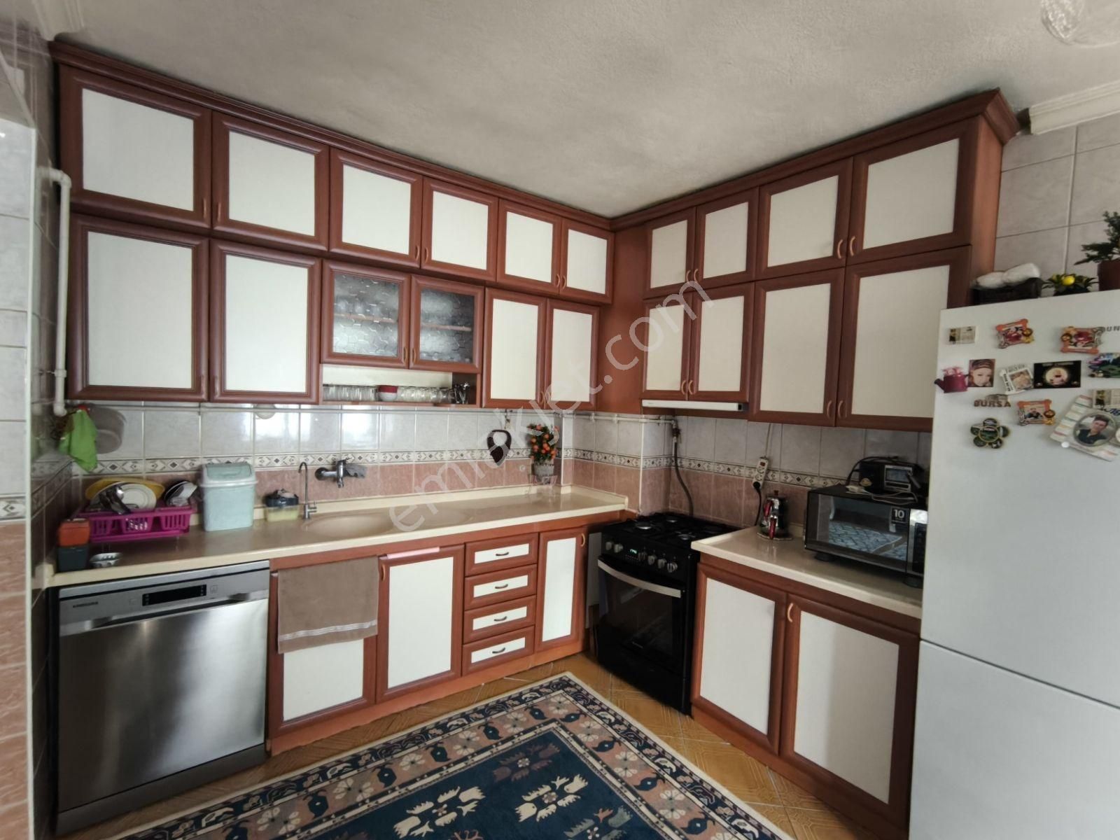 Hg'den Menderes Caddesi Beykent Sitesi - Görsel 19