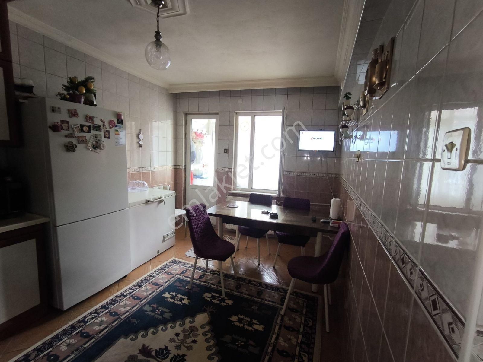 Hg'den Menderes Caddesi Beykent Sitesi - Görsel 21