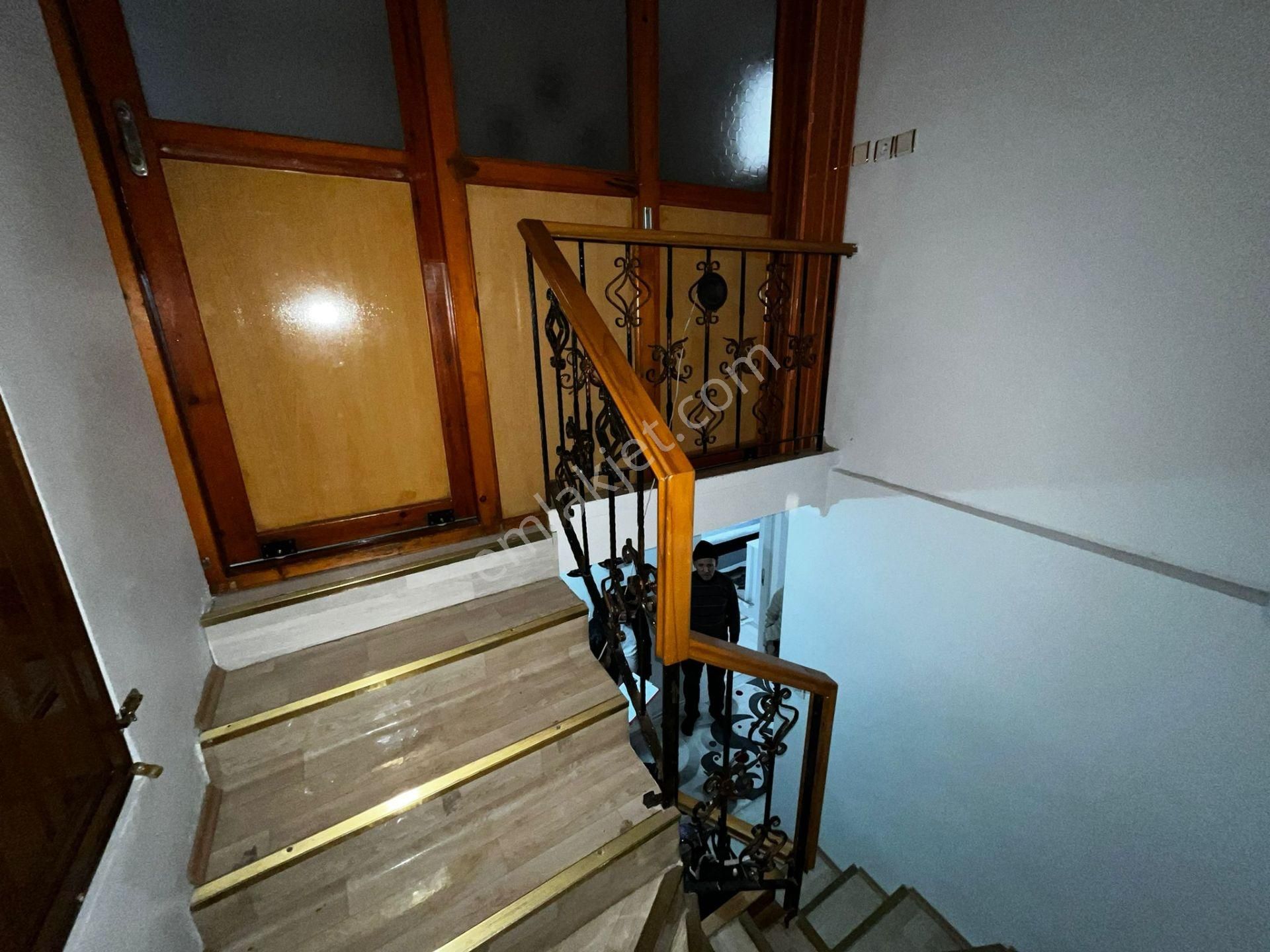 Sincan Mareşal Çakmak Mh.de 4+1 Teraslı Satılık Daire - Görsel 25