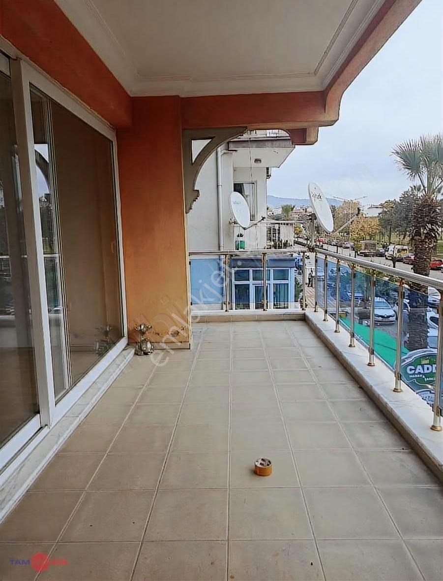 Millet Bahçesi Manzaralı Kiralık 3+1 Daire - Görsel 7