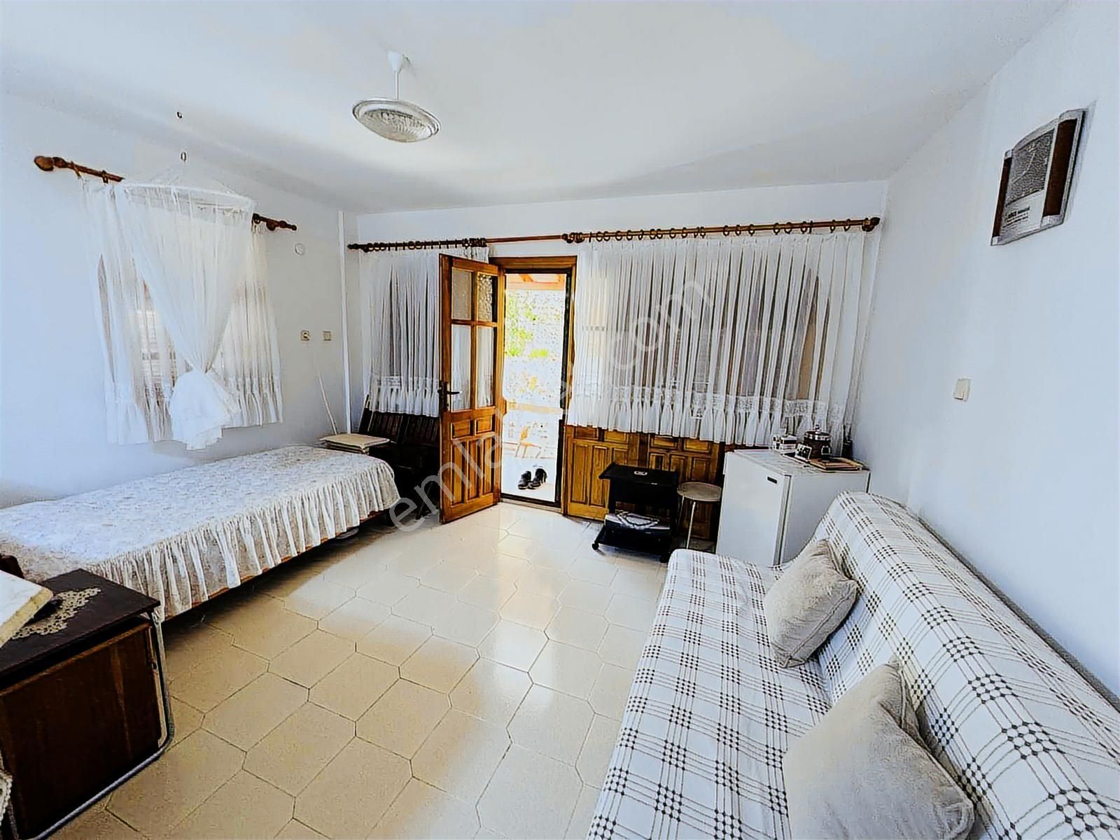 Kuşadası Davutlar'da Denize 80 Mt Mesafede 4+1 Yazlık - Görsel 22