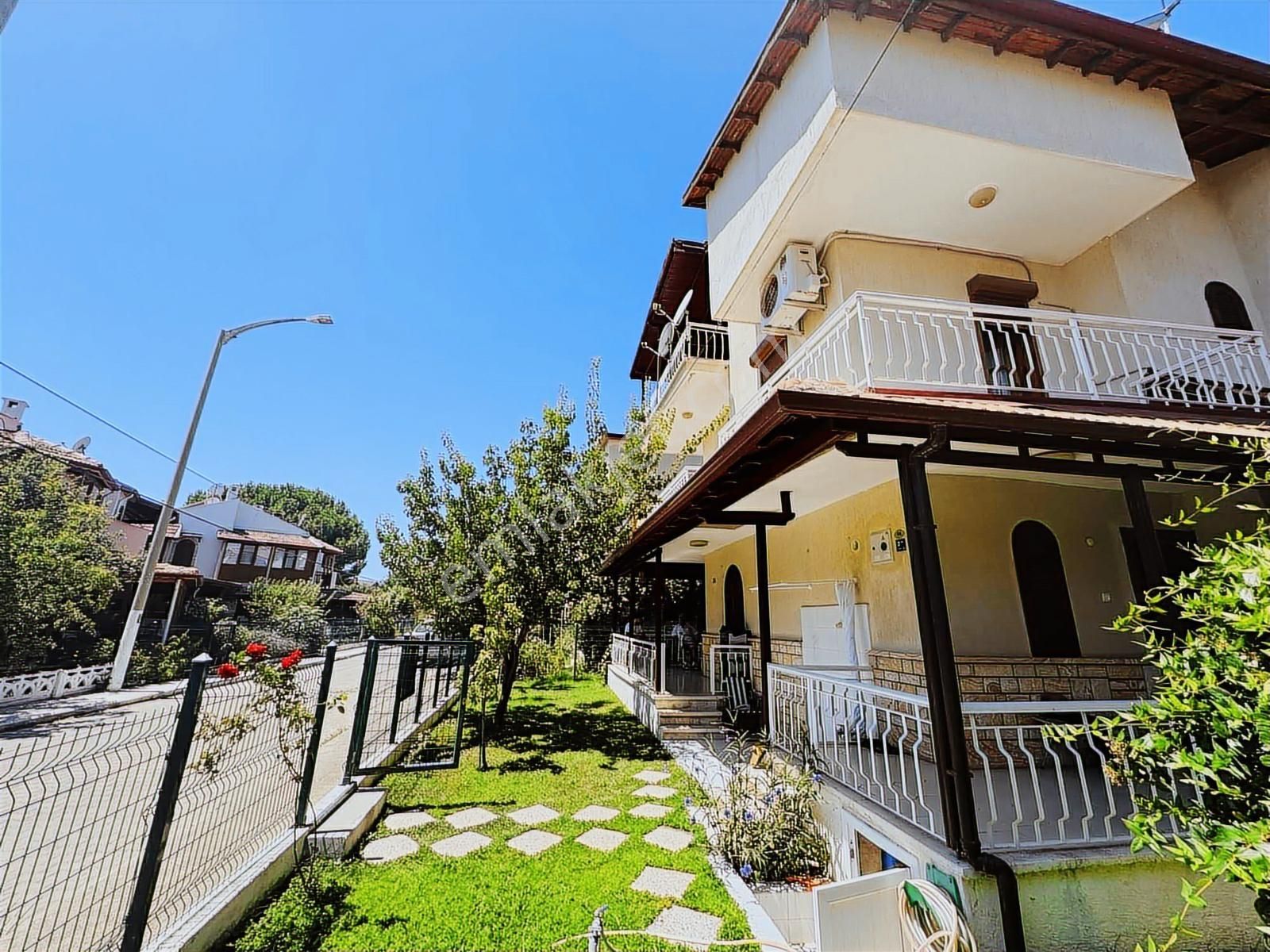 Kuşadası Davutlar'da Denize 80 Mt Mesafede 4+1 Yazlık - Görsel 8