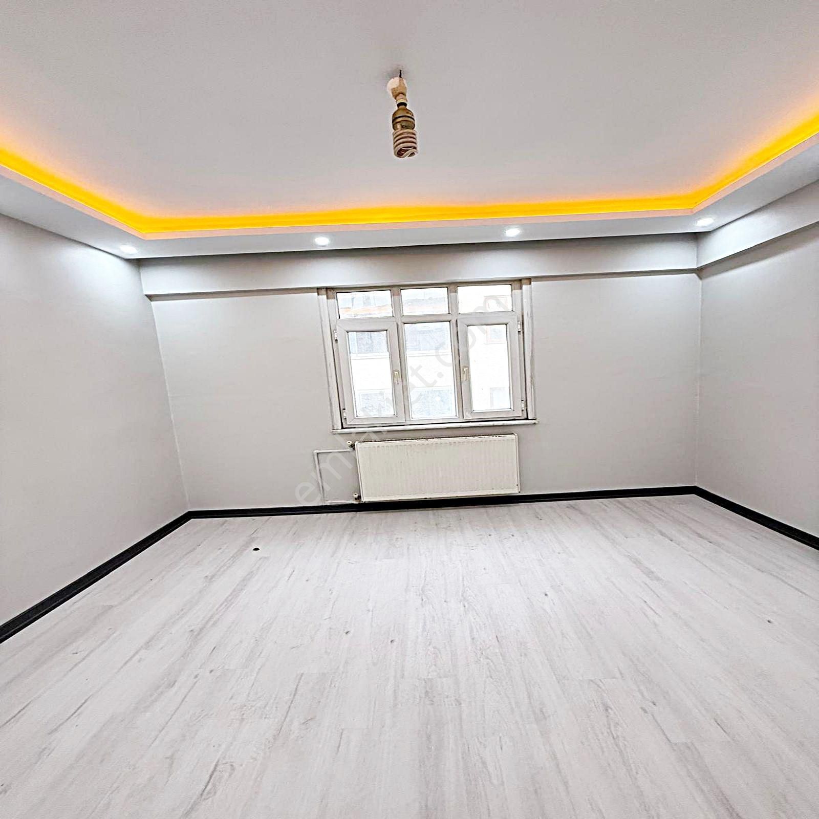 Acil Metrobüse Liseye Yakın Cadde Üzeri 145m2 3+1 Satılık Daire - Görsel 8